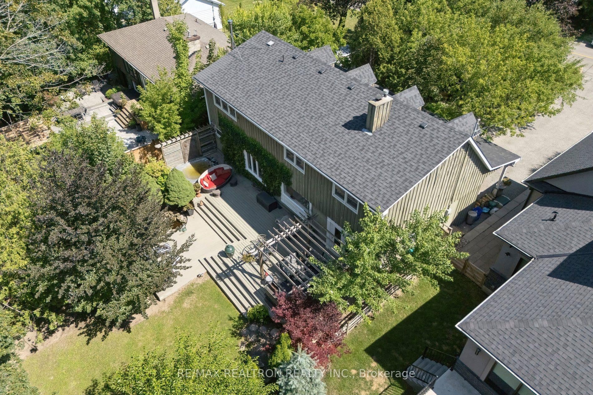 14 Rougecrest Drive, Markham, ON L3P 3B6