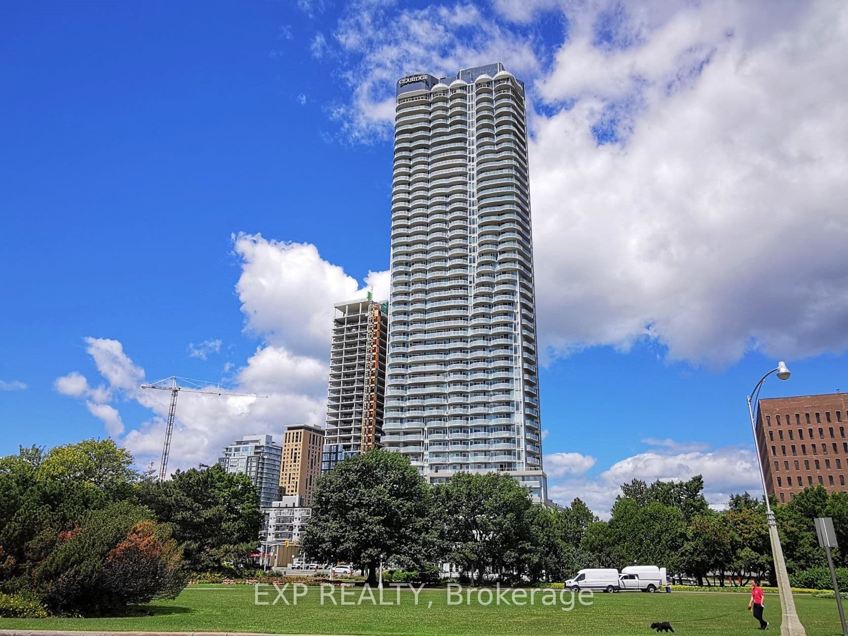 805 Carling Avenue 2005, Dows Lake - Civic Hospital and Area, ON K1S 5W9