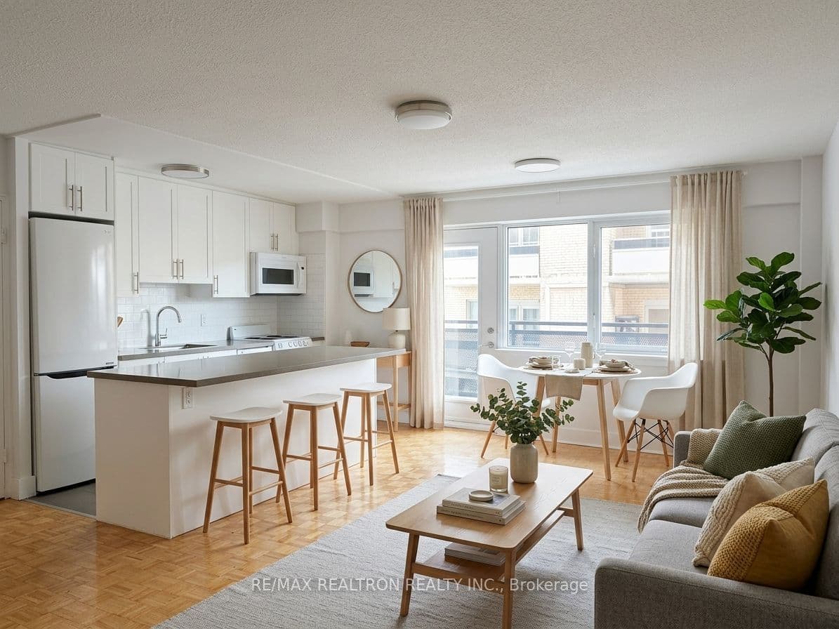 95 Lawton Boulevard 207, Toronto, ON M4V 1Z8