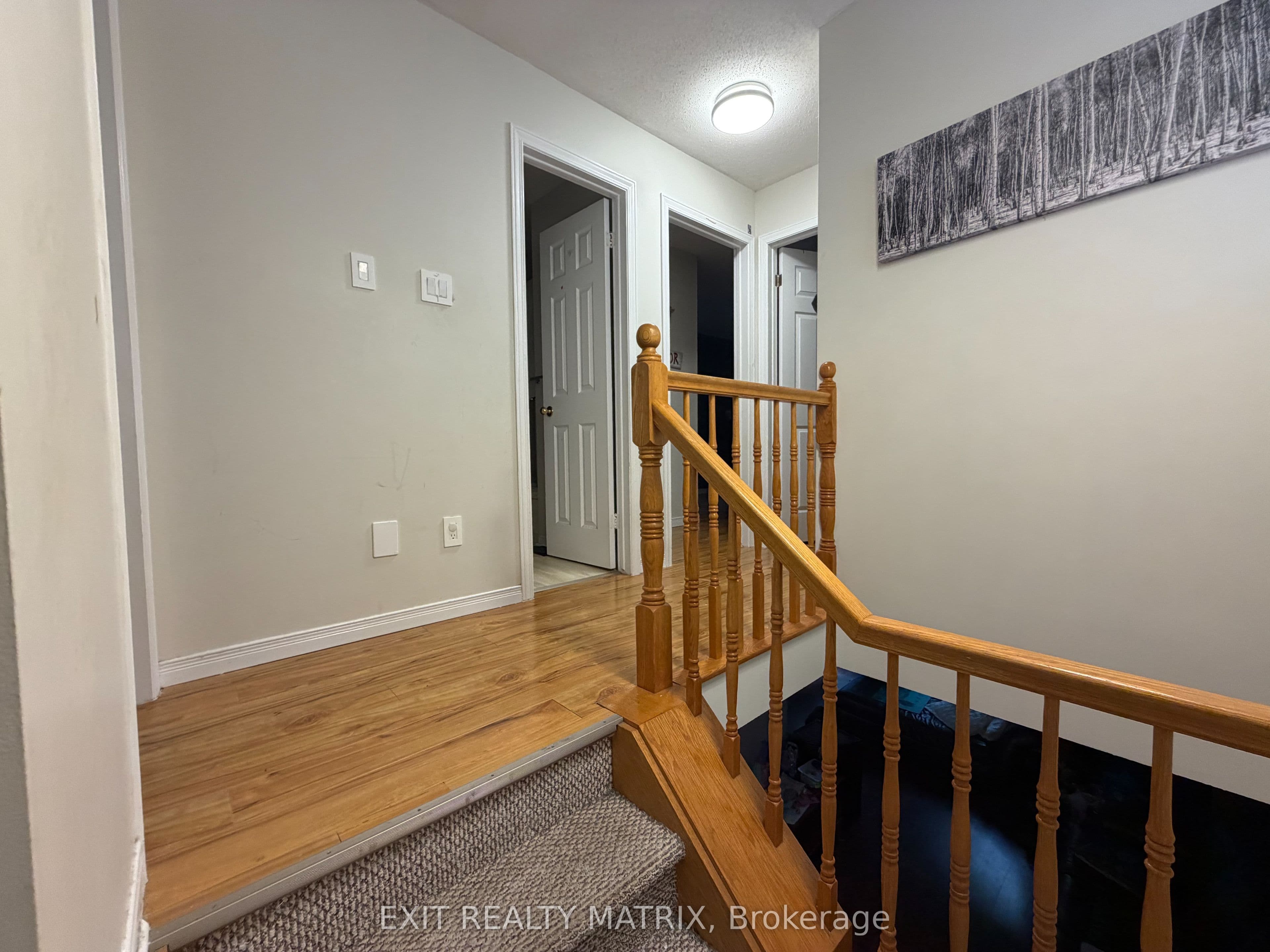 67 Ashpark Crescent, Hunt Club - South Keys and Area, ON K1T 3N7