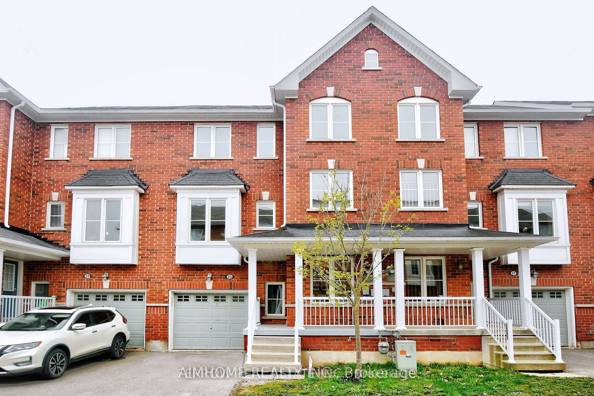 15 Old Colony Road 35, Richmond Hill, ON L4E 4L5