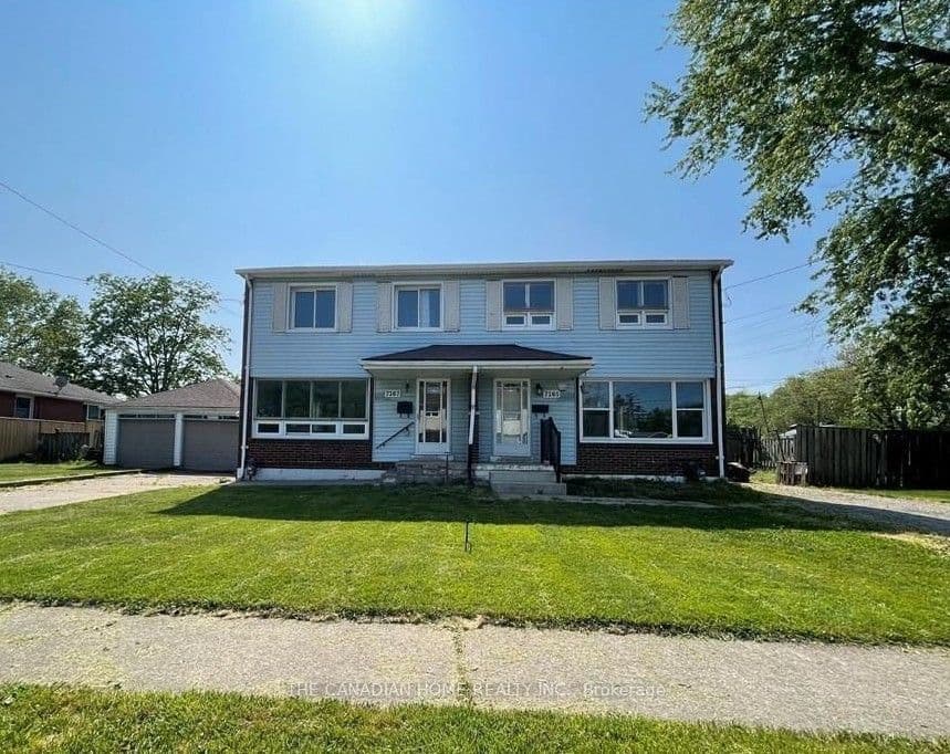 7265 Fern Ave Avenue, Niagara Falls, ON L2G 5H3