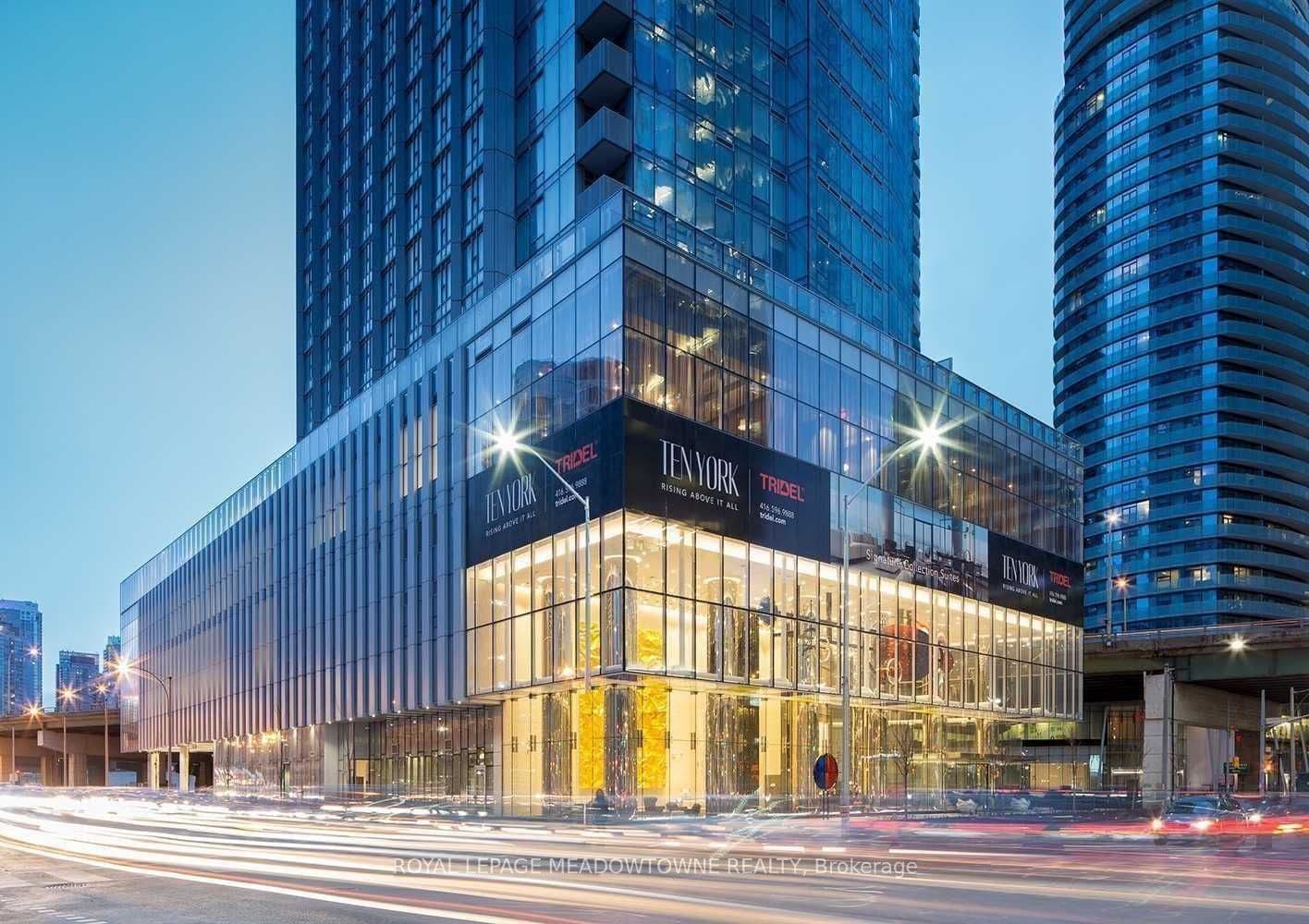 10 York Street 5404, Toronto, ON M5J 0E1
