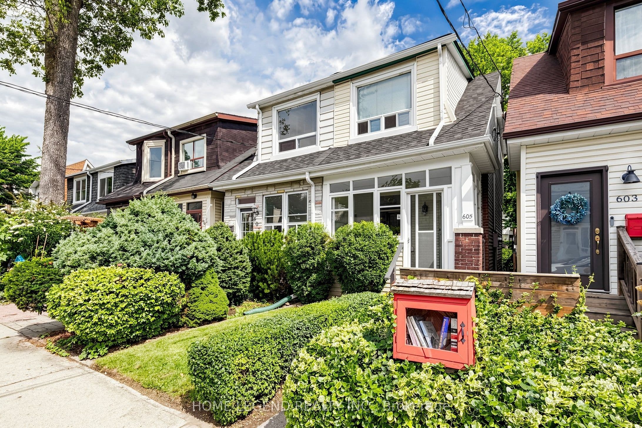 605 Rhodes Avenue, Toronto, ON M4J 4X5