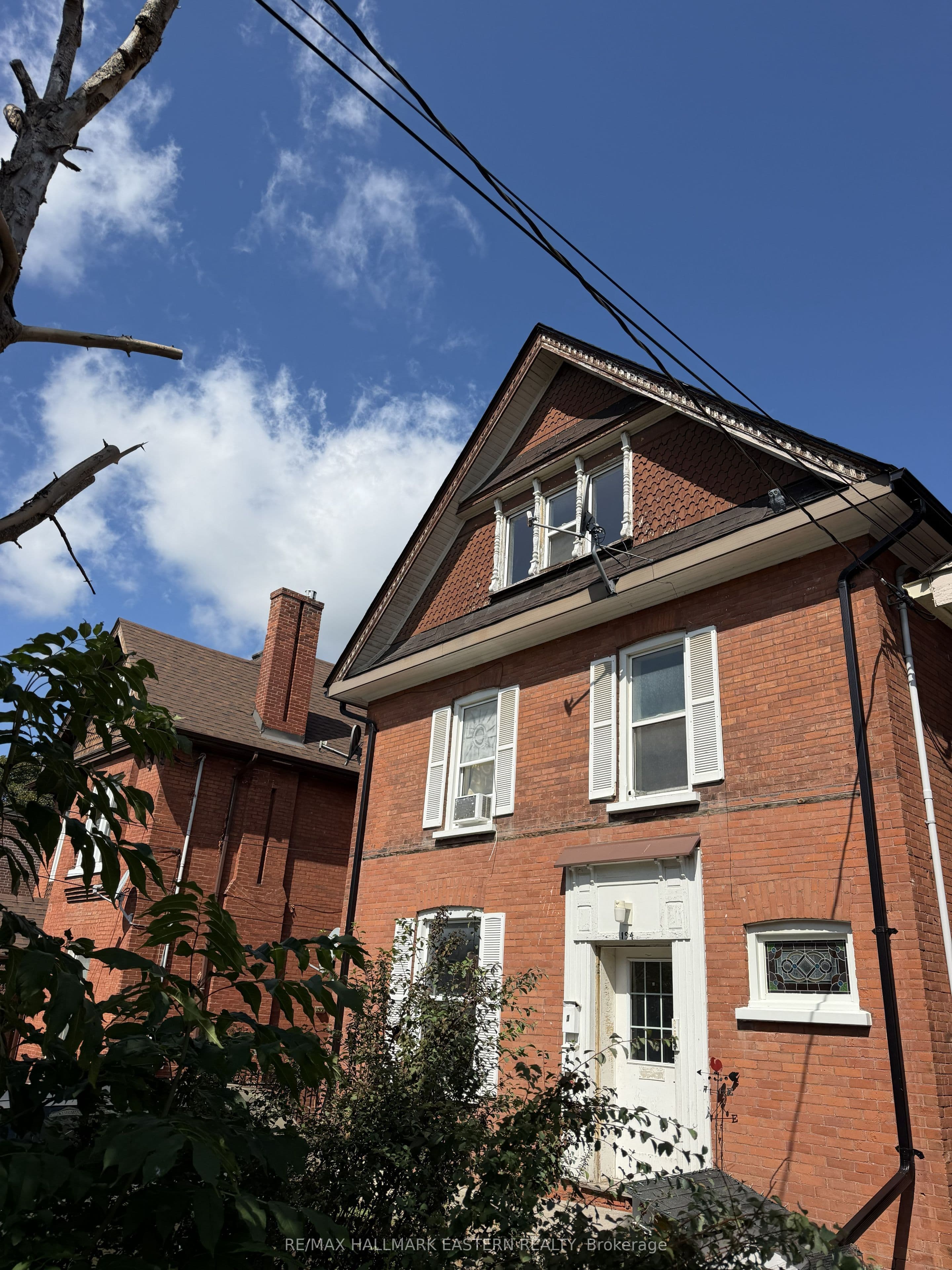 194 London Street, Peterborough, ON K9H 2Y9