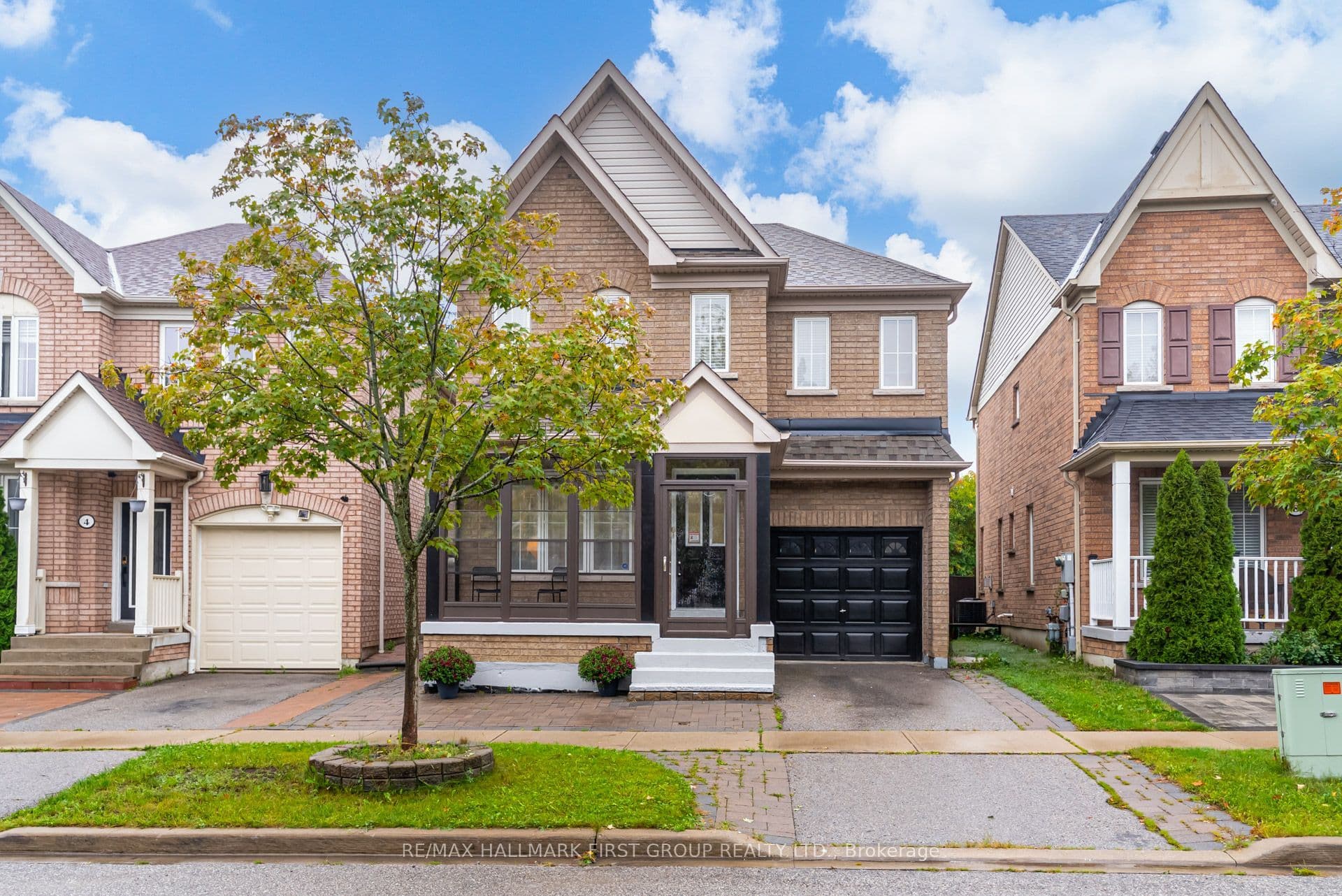 6 Tansley Crescent, Ajax, ON L1Z 1Y5