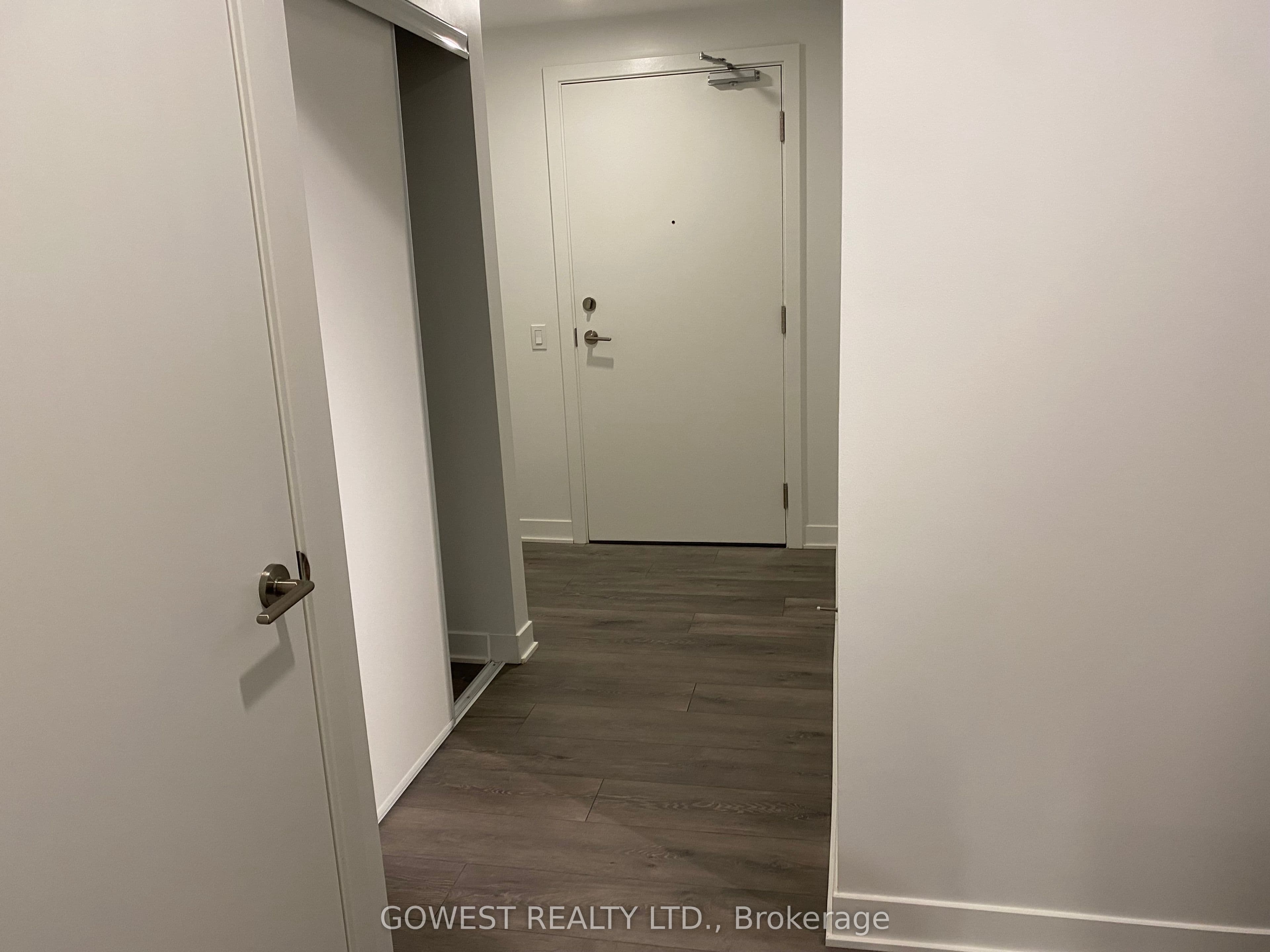 6 Flavelle Trail 1715, Vaughan, ON L4L 0M8