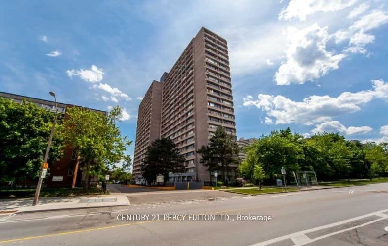 10 Sunny Glen Way 1904, Toronto, ON M3C 2Z3