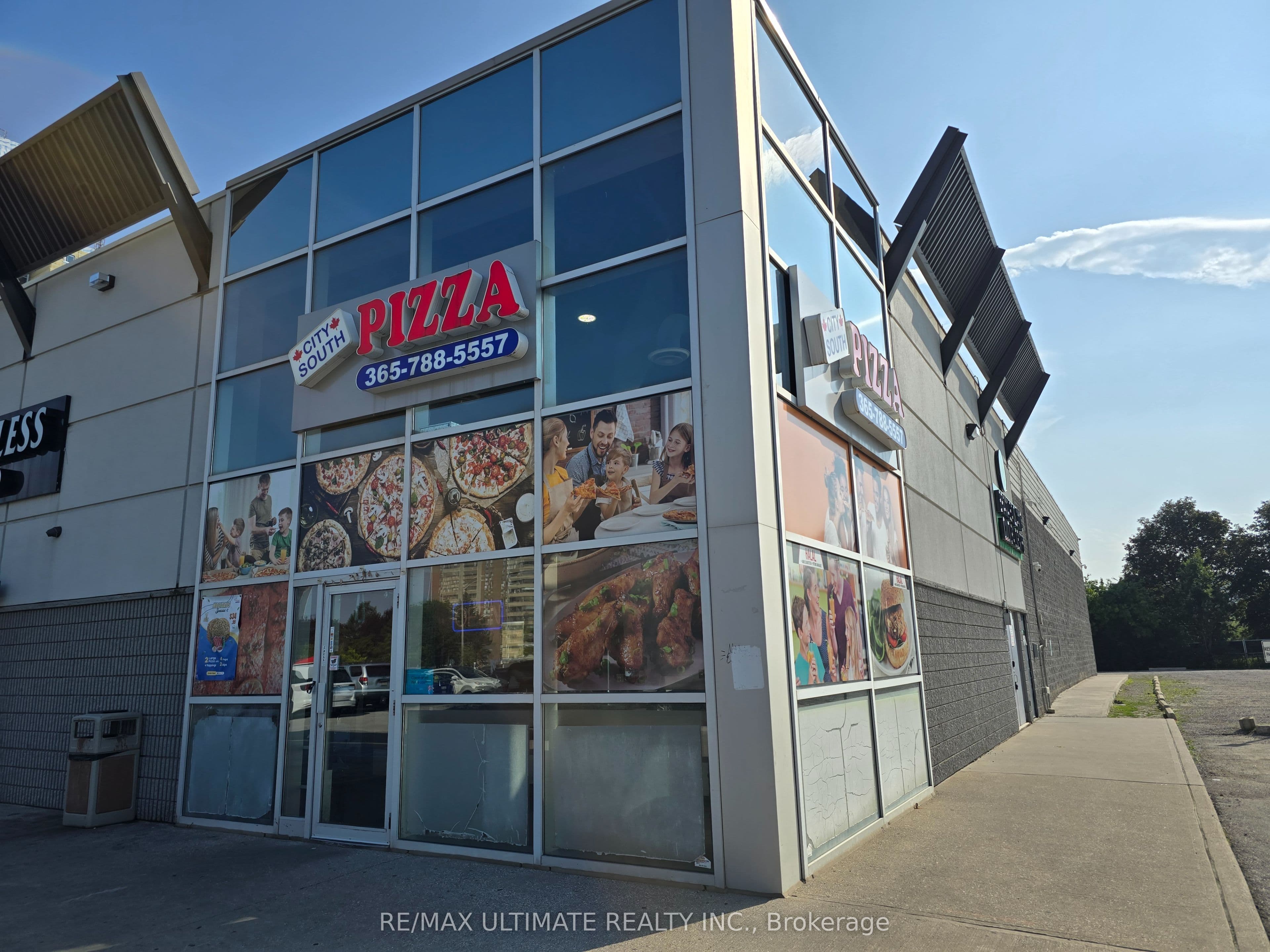 25 Kings Cross Road 7, Brampton, ON L6T 3V5