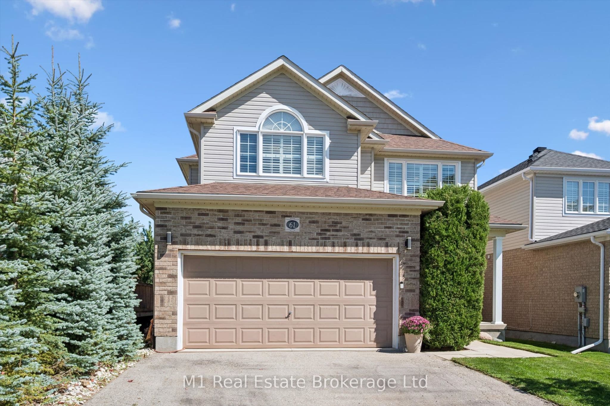 61 Summit Ridge Drive, Guelph, ON N1E 0B8