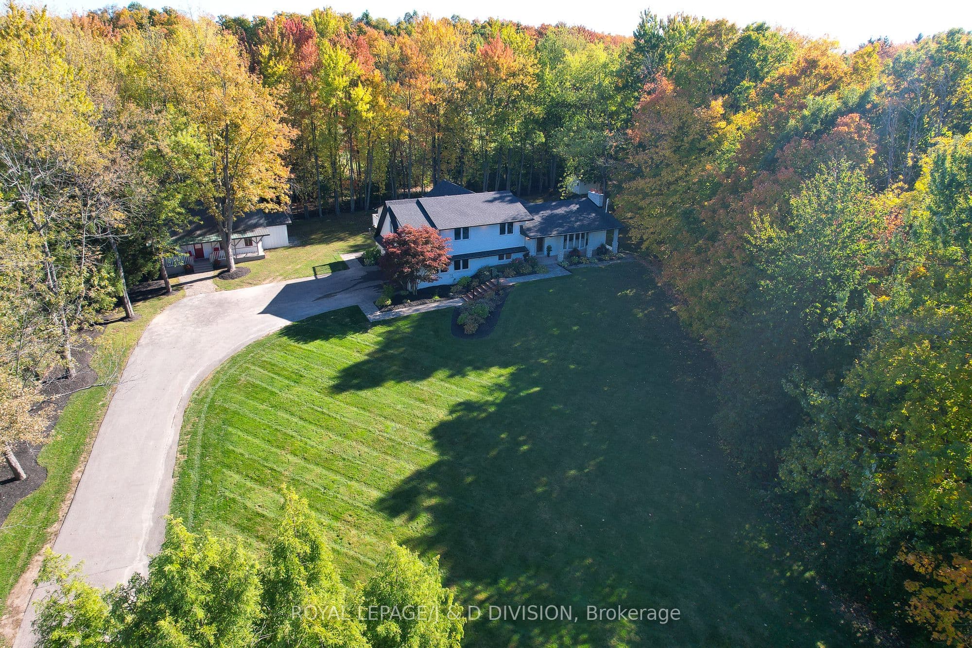 2340 Britannia Road, Burlington, ON L7P 0G2
