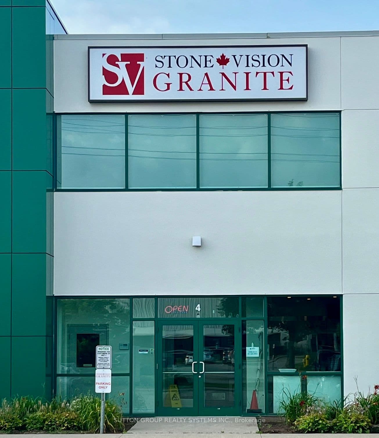 465 Pinebush Road S 4, Cambridge, ON N1T 2J4