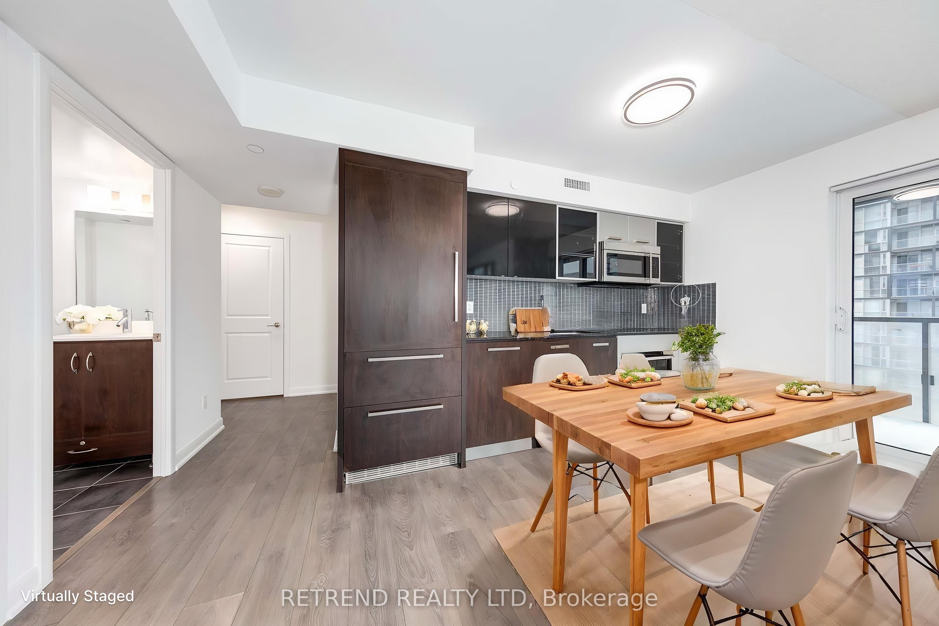 5168 yonge Street 1209, Toronto, ON M2N 0G1