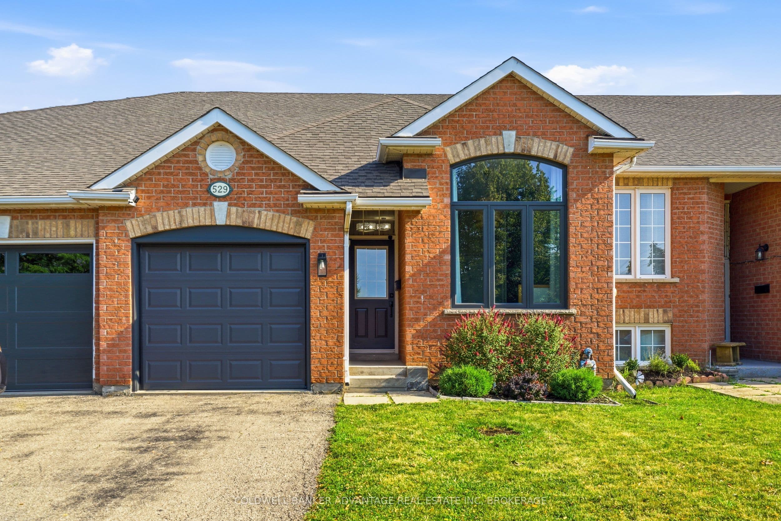 529 St Lawrence Drive, Welland, ON L3C 7H9