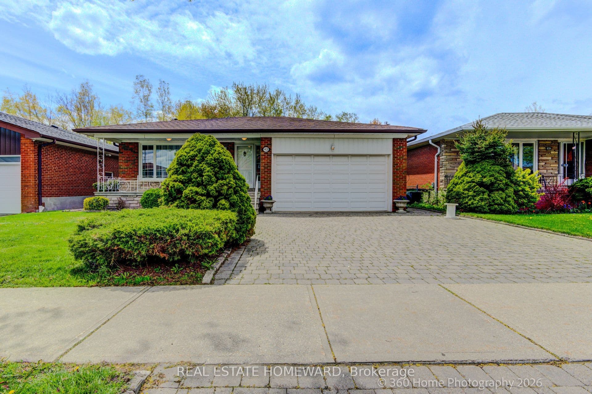 42 Annabelle Drive, Toronto, ON M9V 3B6