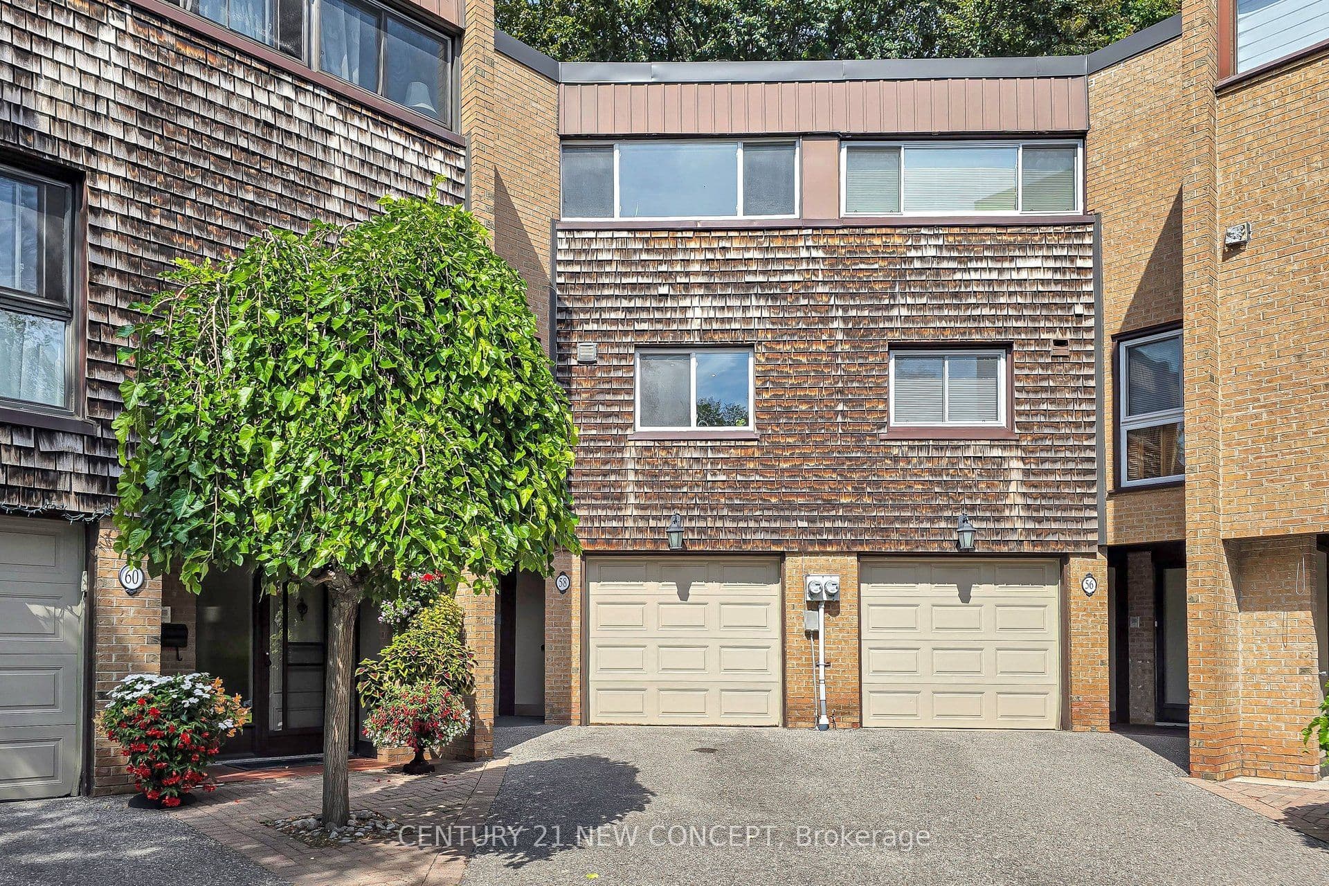 58 Paul Markway, Toronto, ON M2H 1S7