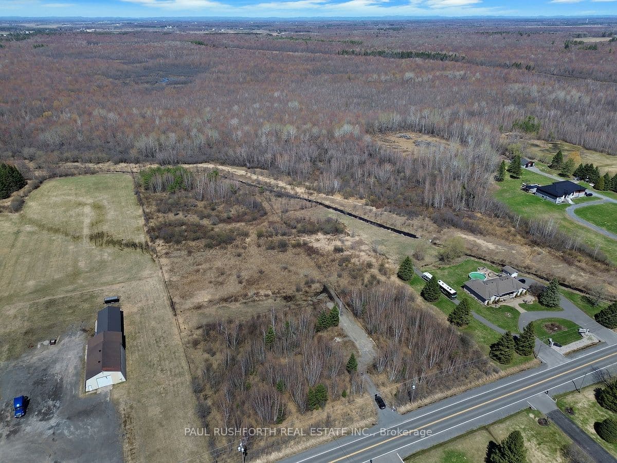 2667 Russland Road, Orleans - Cumberland and Area, ON K0A 3H0