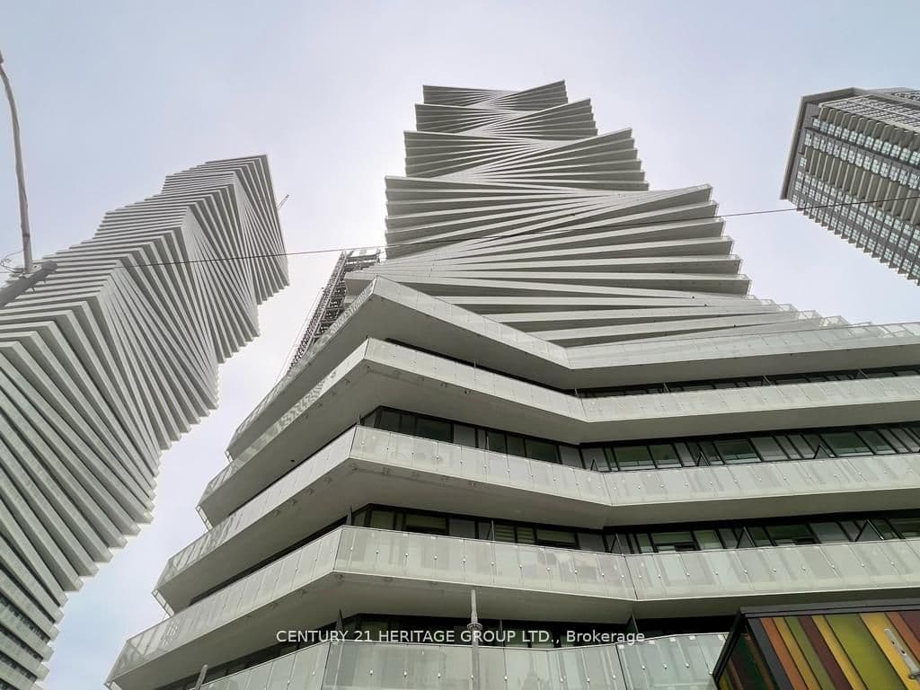 3900 Confederation Pkwy 4009, Mississauga, ON L5B 0M3