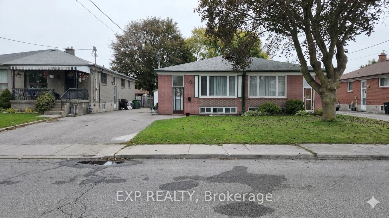 23 Chapman Avenue, Toronto, ON M4B 1C3