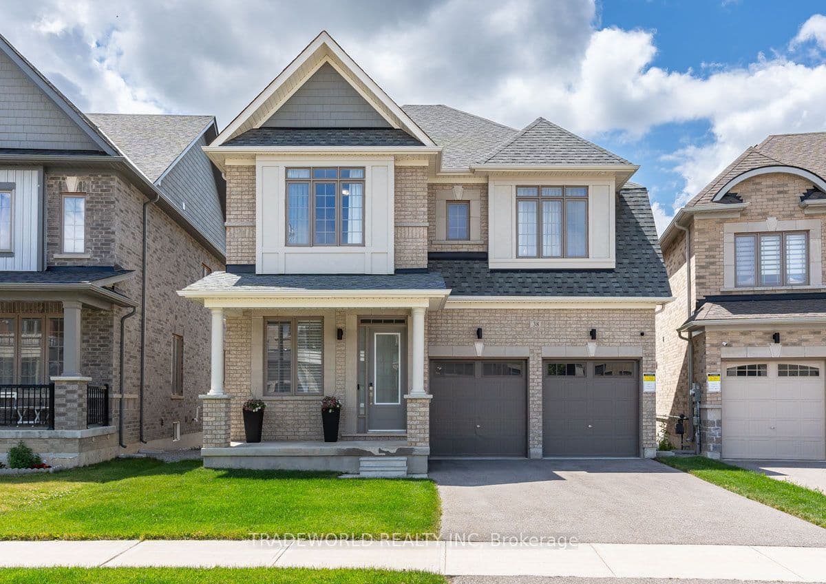 38 Marlene Johnston Drive, East Gwillimbury, ON L9N 0W7