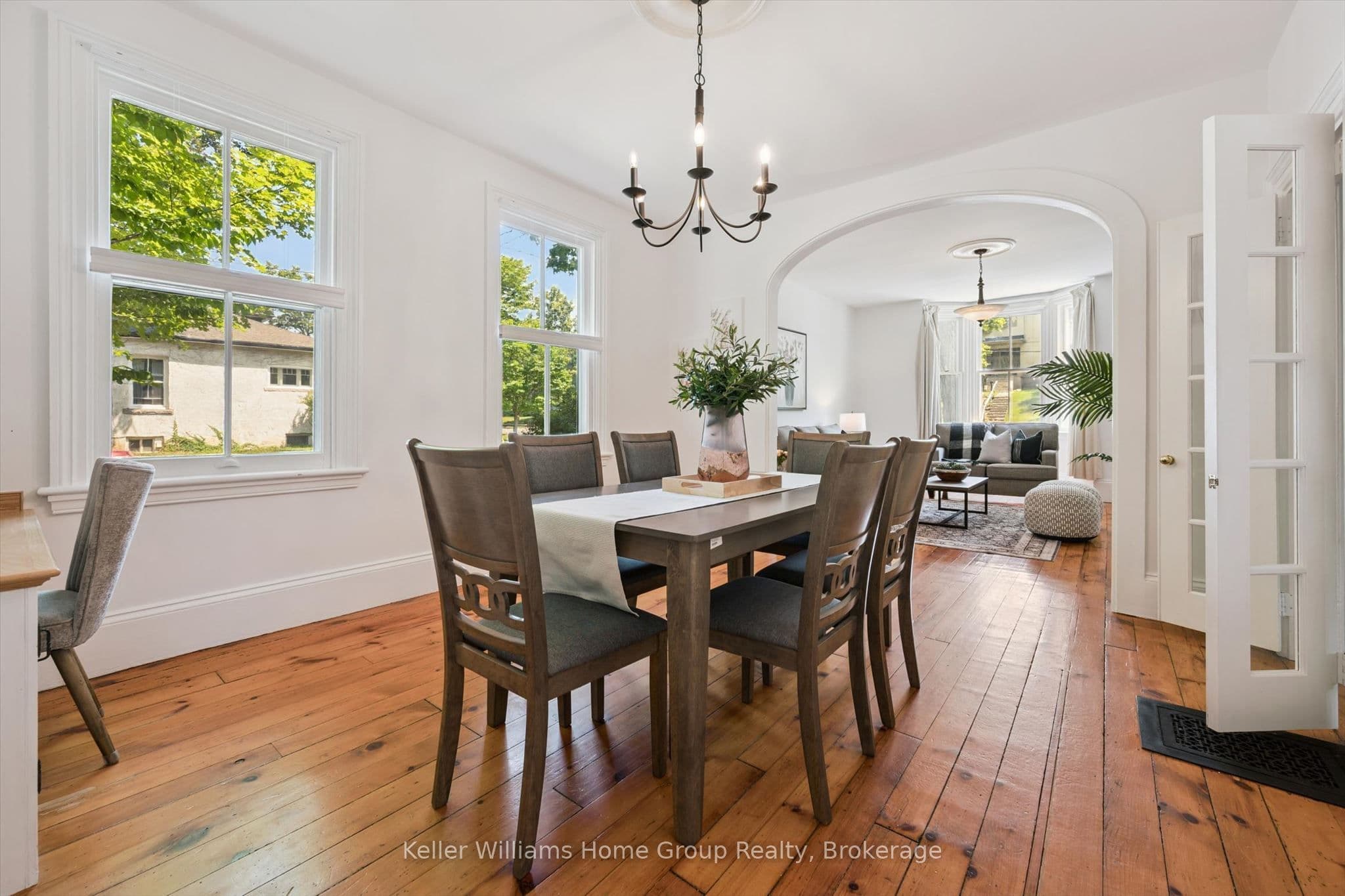 129 Suffolk Street W, Guelph, ON N1H 2J6