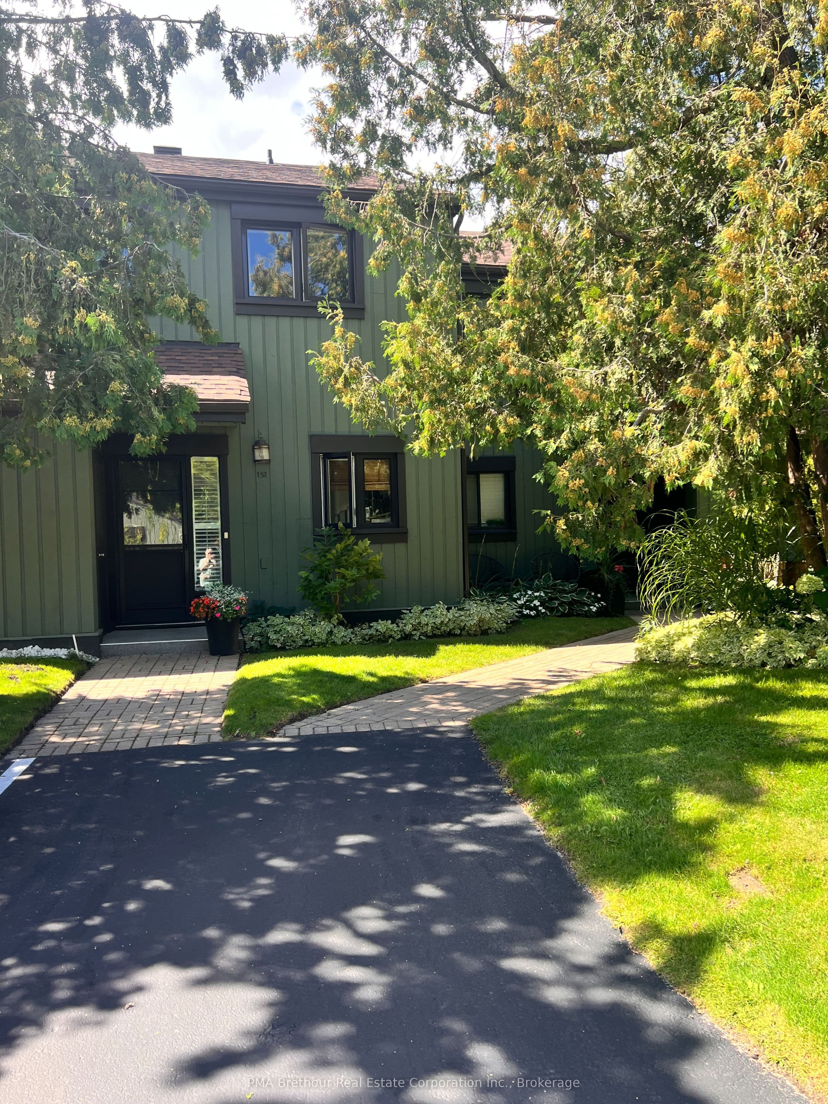 152 Escarpment Crescent 12, Collingwood, ON L9Y 5B4