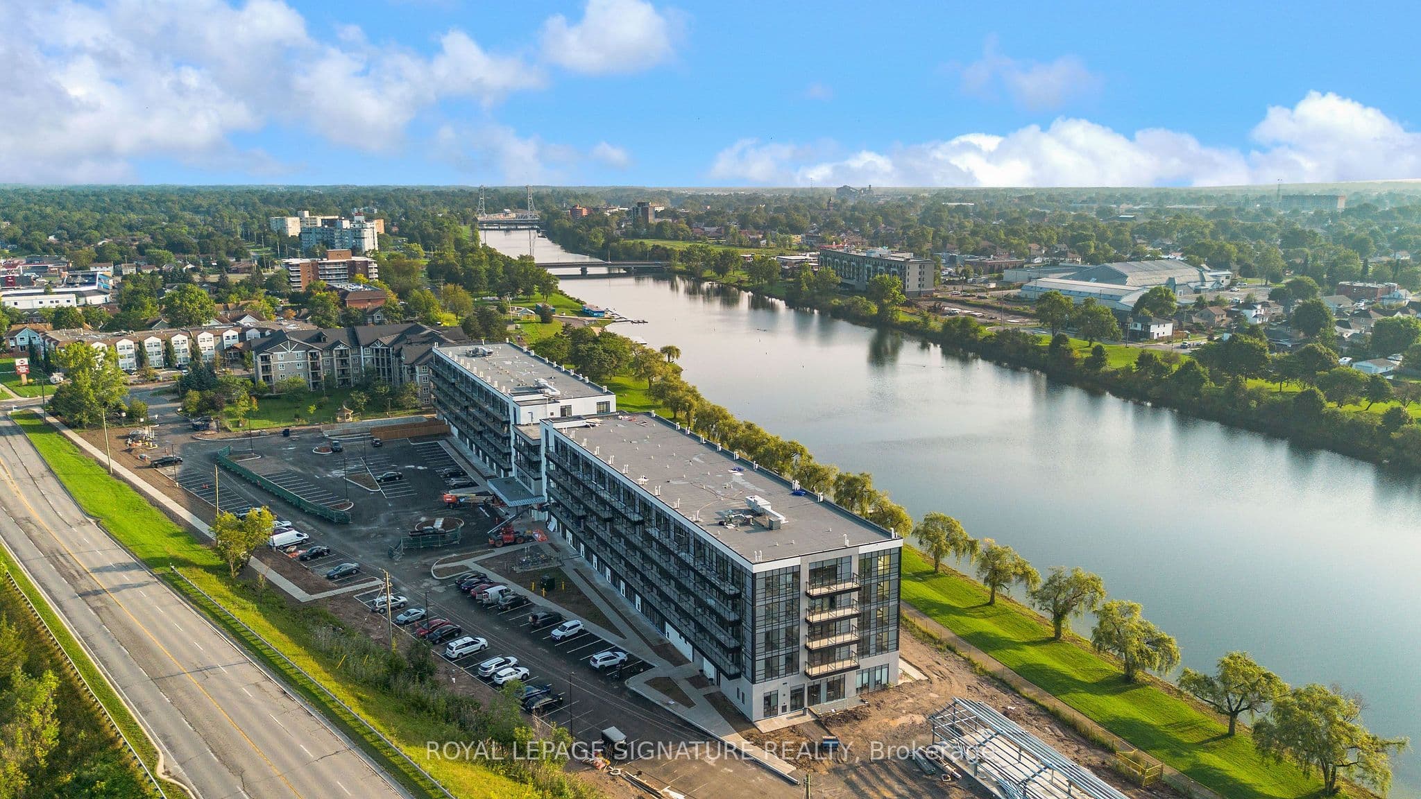 350 Prince Charles Drive S 303, Welland, ON L3C 5A6