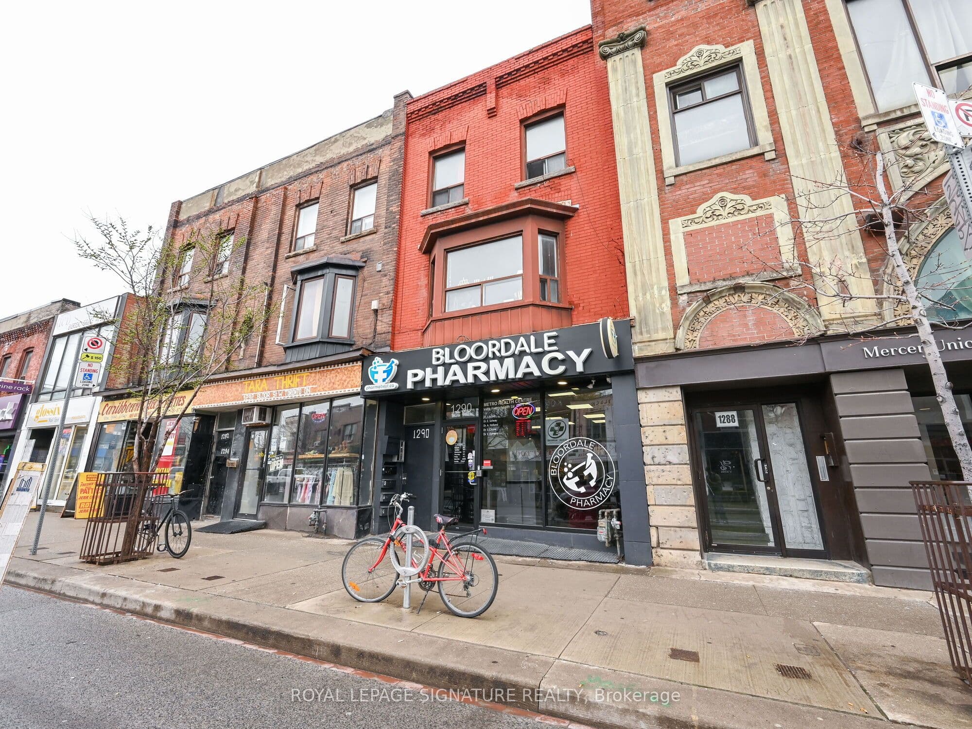 1290 Bloor Street W 1st, Toronto, ON M6H 1N9