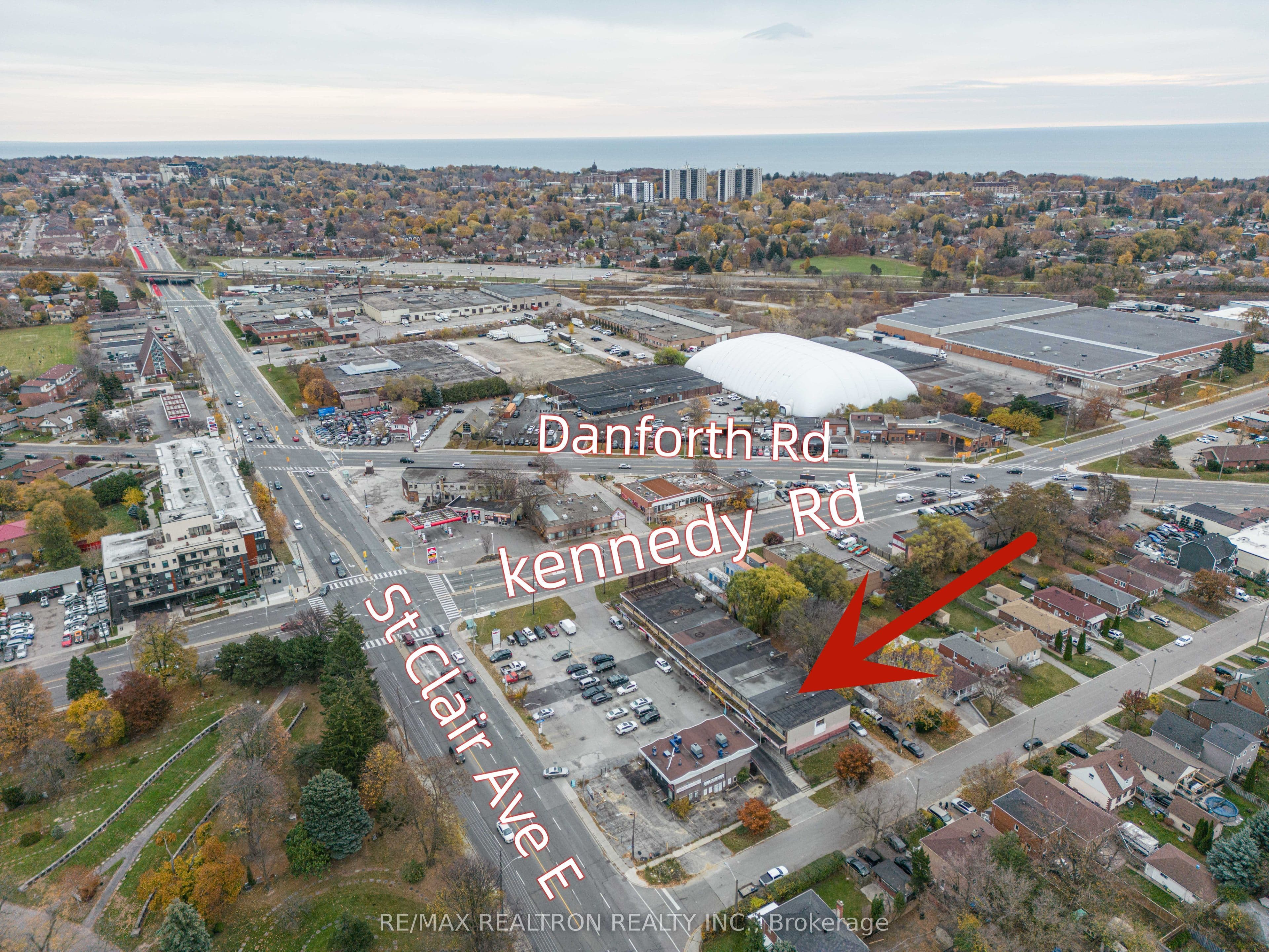 3541 St Clair Avenue E, Toronto, ON M1K 1L6