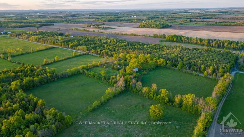 2720 WYLIE Road, North Glengarry, ON K0B 1H0