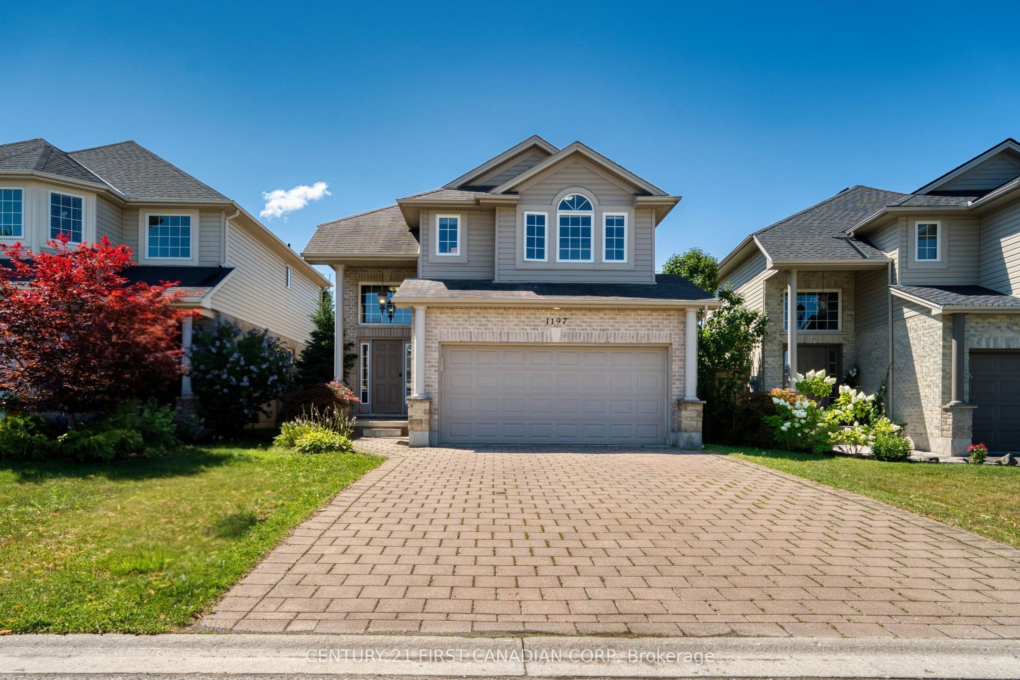 1197 Smither Road, London North, ON N6G 5R8