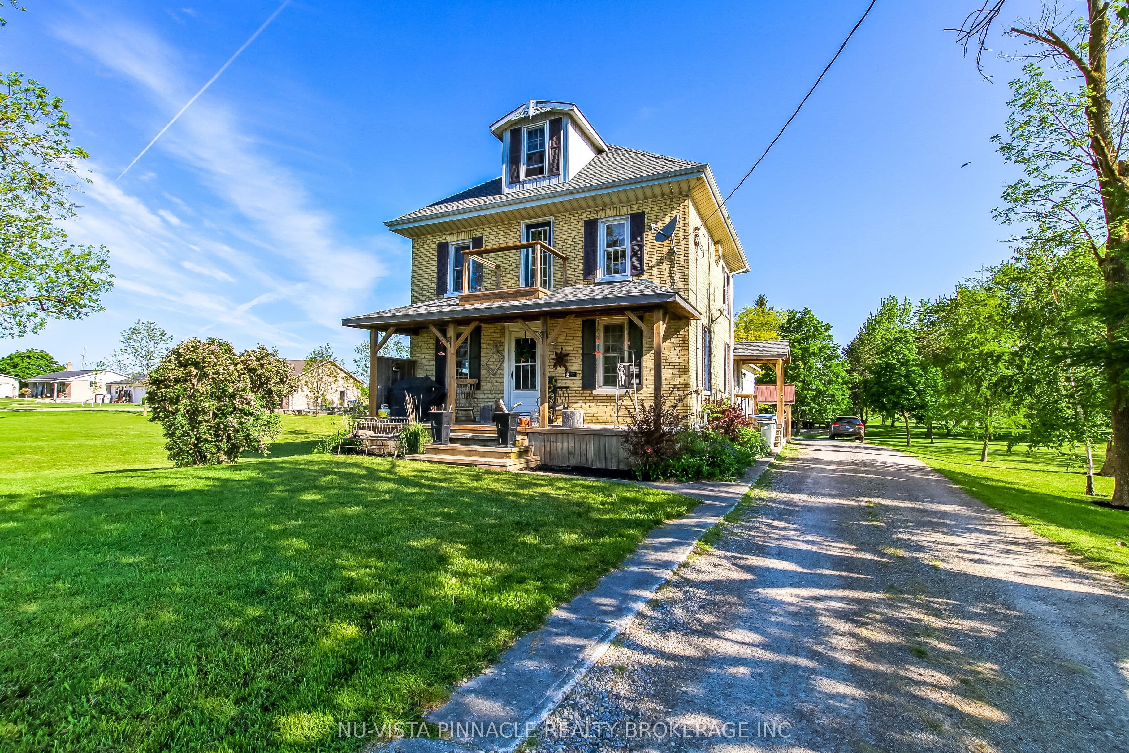 4378 Mcgillivray Drive W, North Middlesex, ON N0M 1A0