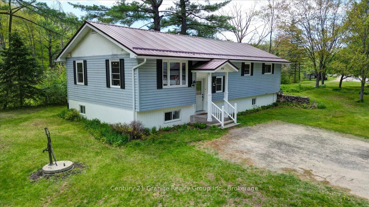 66 Hastings Street S, Bancroft, ON K0L 1C0