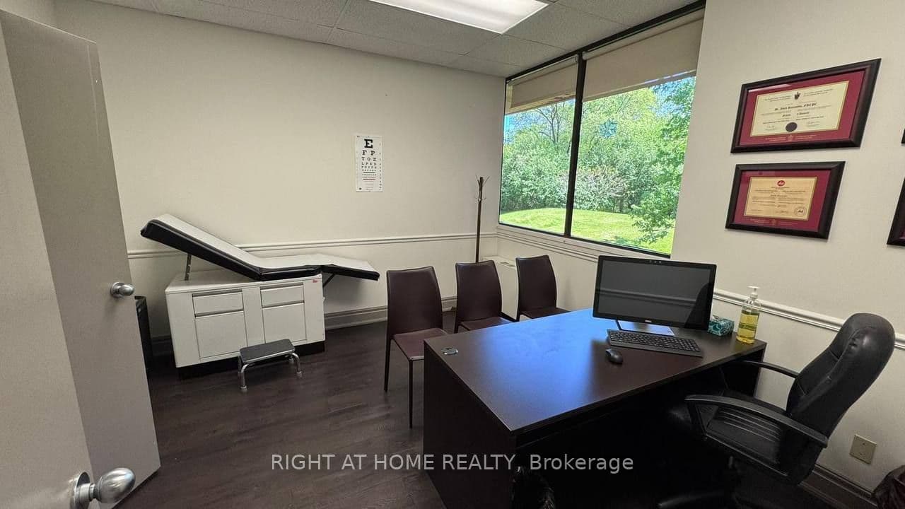 1333 Sheppard Avenue E 225, Toronto, ON M2J 1V1