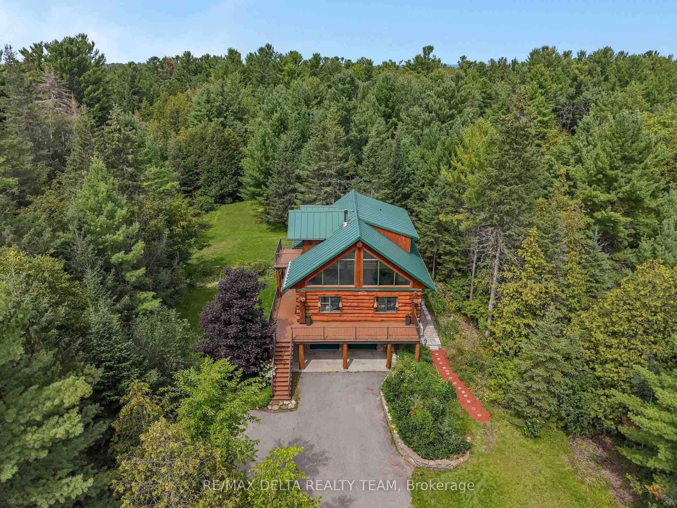 107 Corkery Woods Drive, Carp - Huntley Ward, ON K0A 1L0