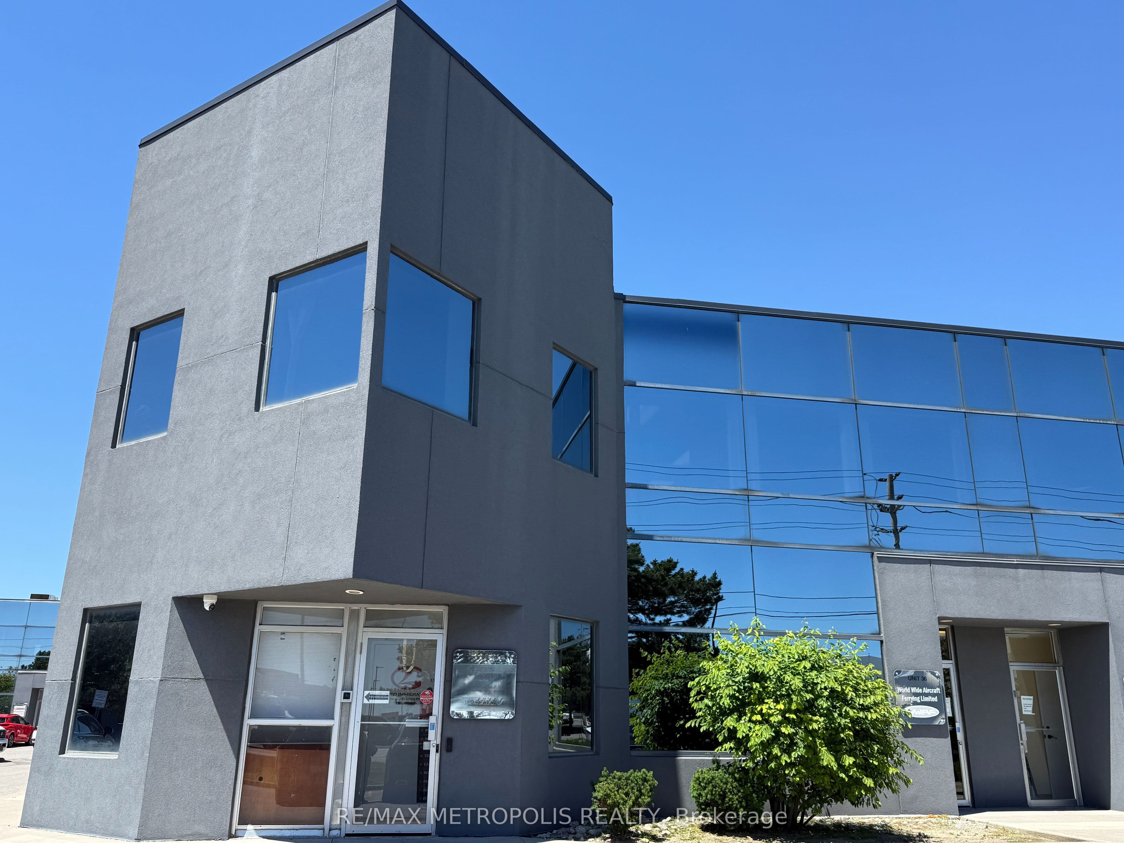2355 Derry Road E 35, Mississauga, ON L5S 1V6