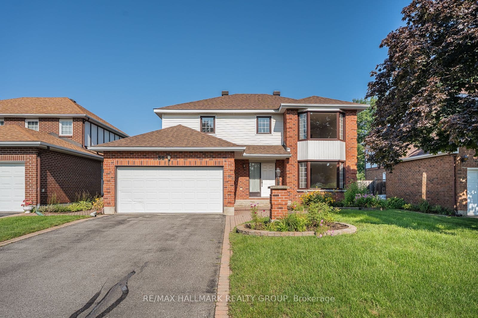 38 Bateman Drive, South of Baseline to Knoxdale, ON K2G 5H4