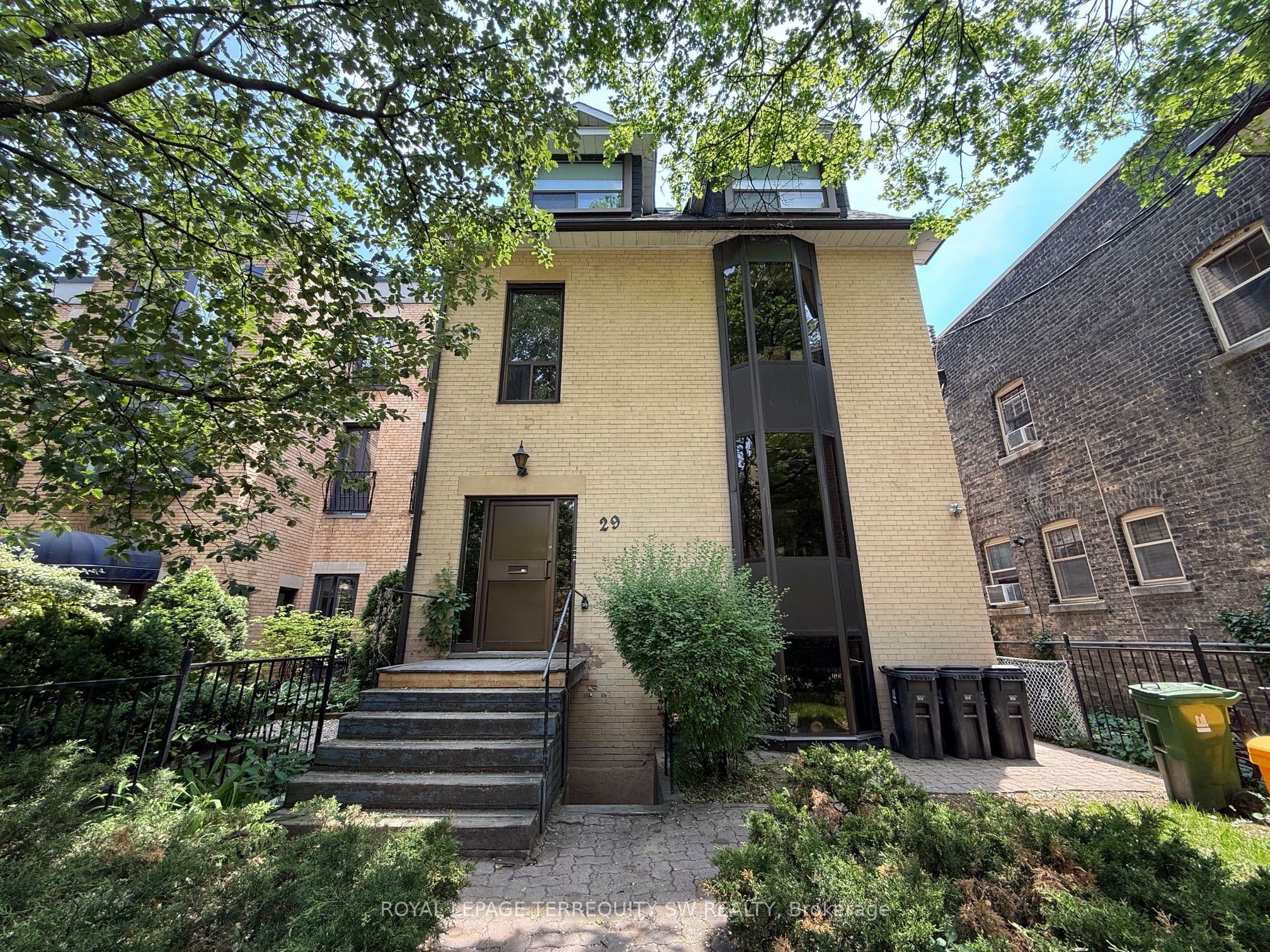 29 Winchester Street, Toronto, ON M4X 1A6