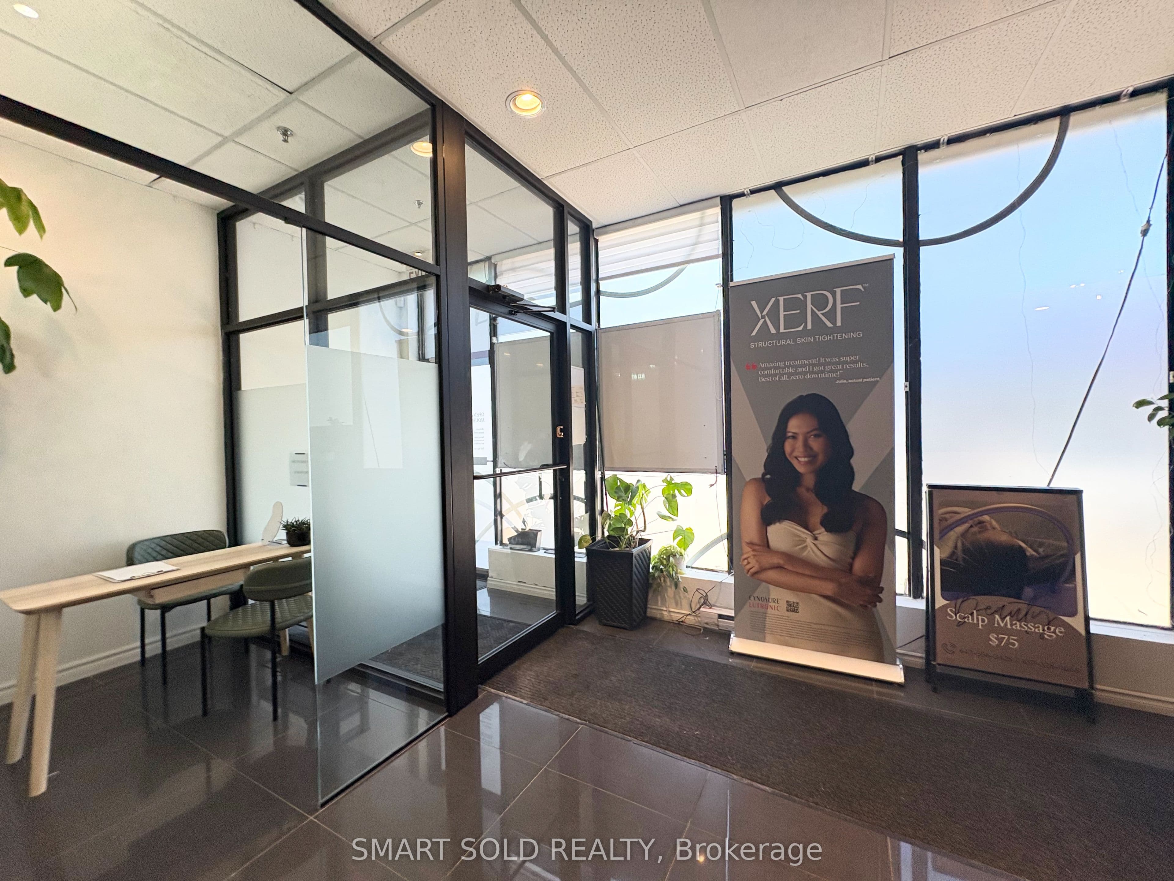 1170 Burnhamthorpe Road W 26, Mississauga, ON L5C 4E6