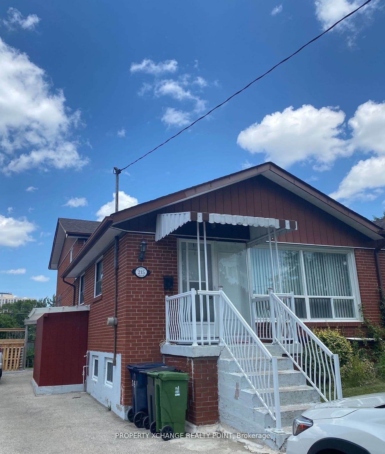 215 Vauxhall Drive, Toronto, ON M1P 1R6