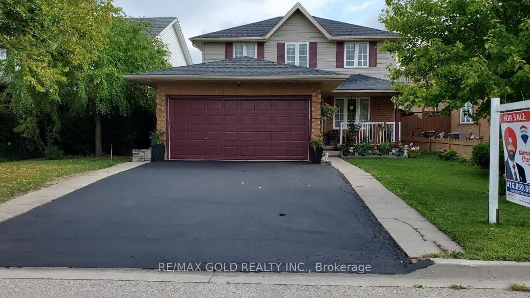 6 Moffatt Lane, Guelph, ON N1G 5E8