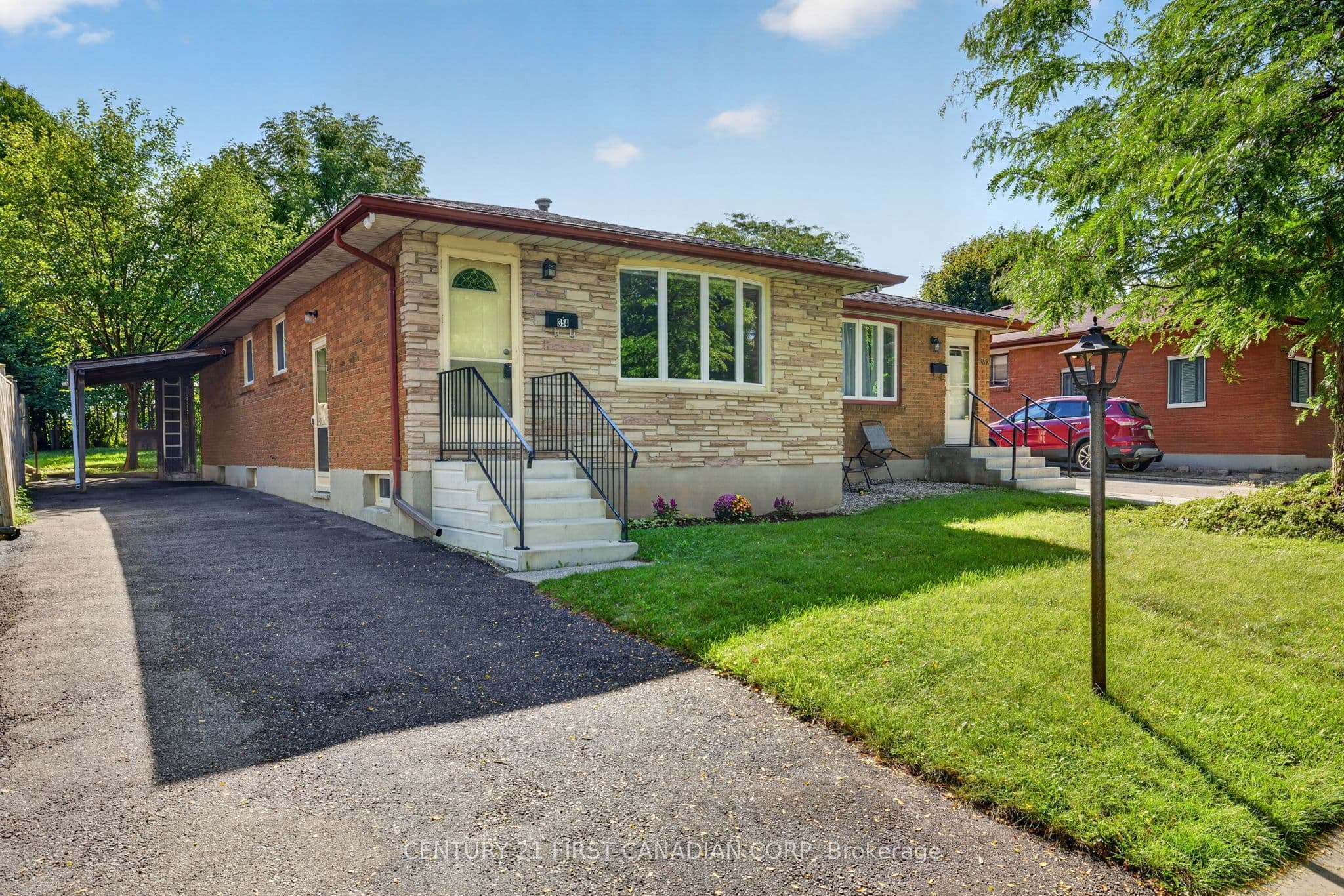 354 Base Line Road W, London South, ON N6J 1W1