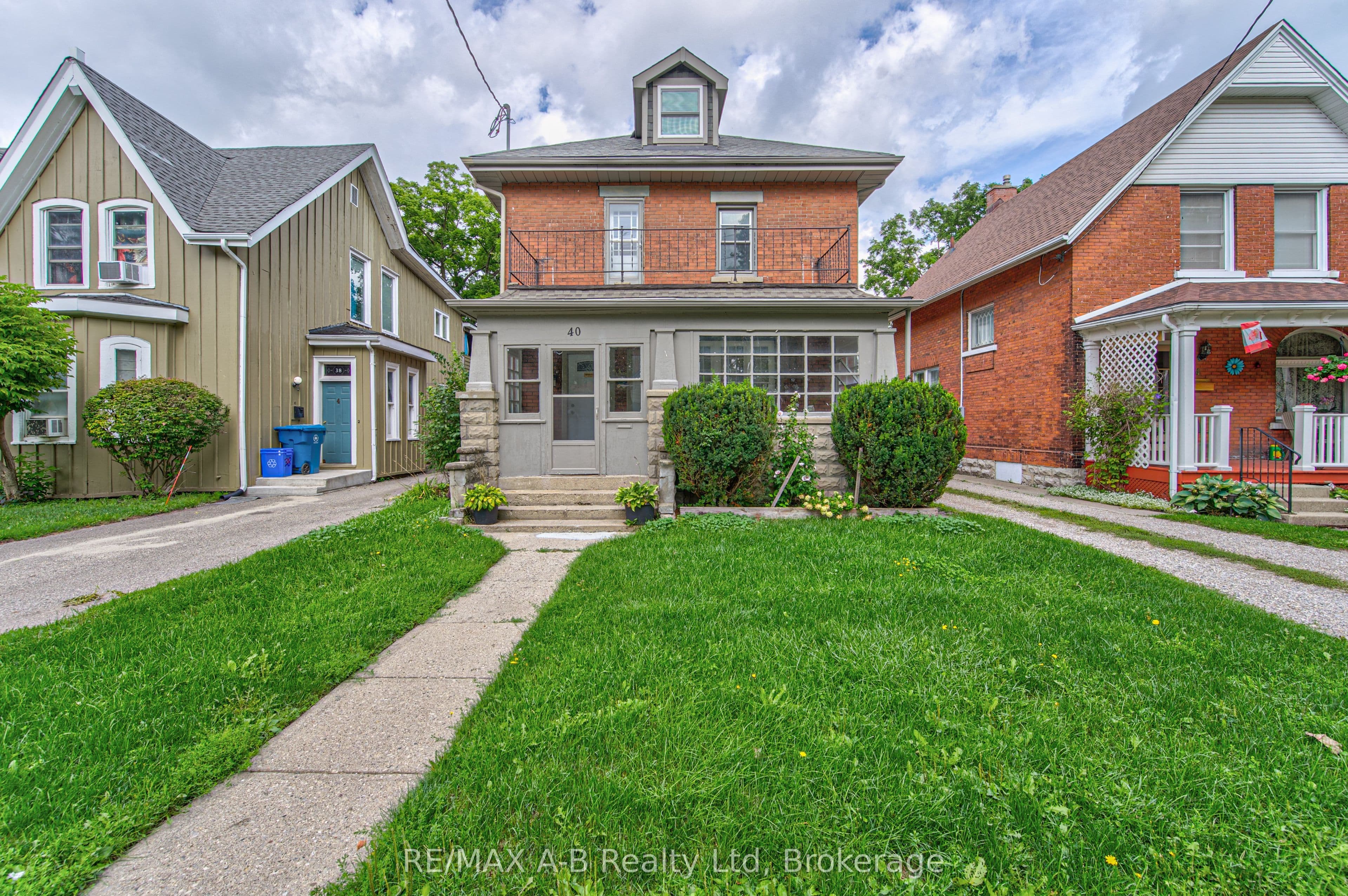 40 Douro Street, Stratford, ON N5A 3R3