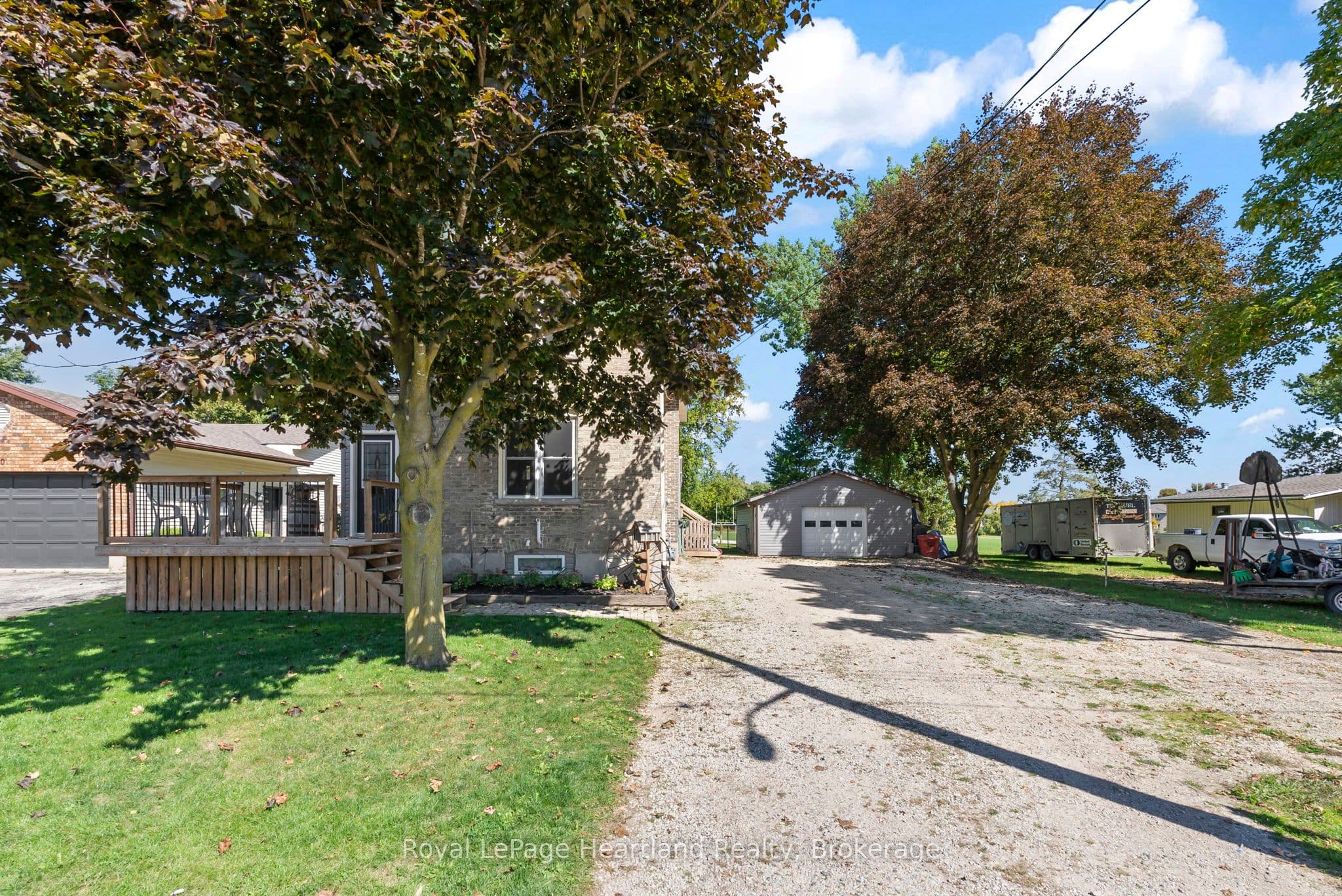555 RAGLAN Street, Minto, ON N0G 2P0