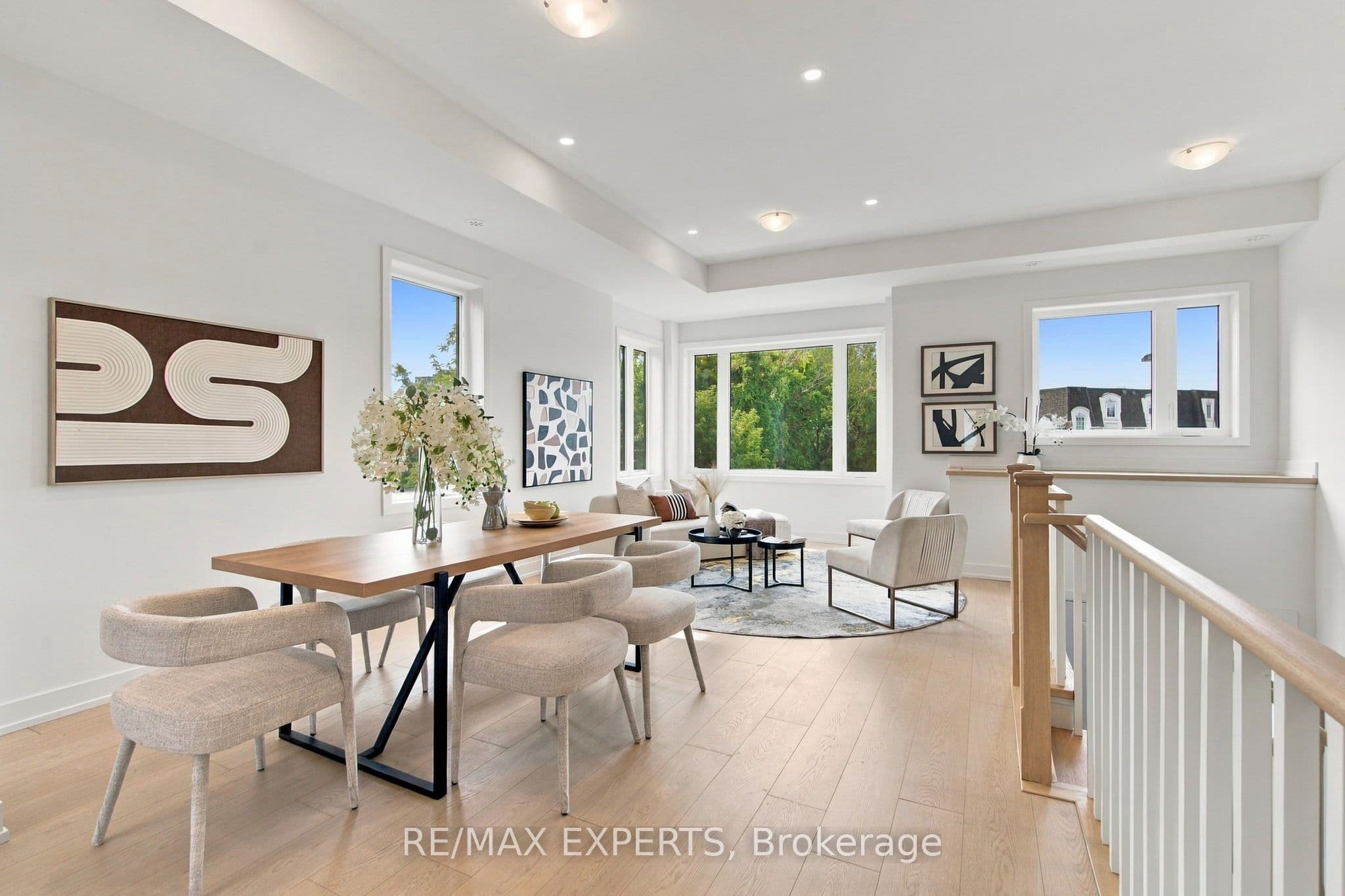 23 Carl Hill Lane, Richmond Hill, ON L4C 7A6