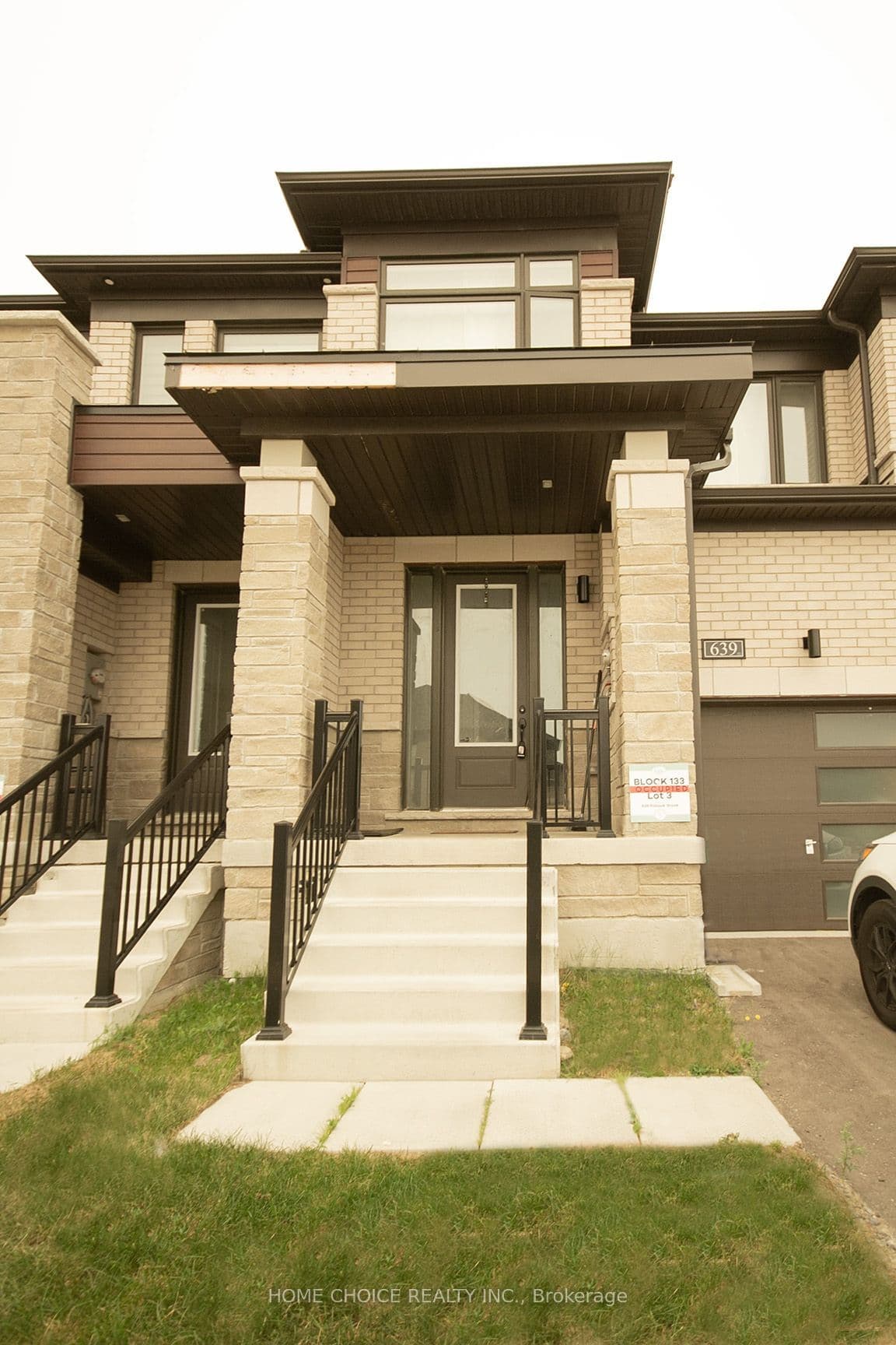 639 Pollock Grove, Peterborough, ON K9K 0J6