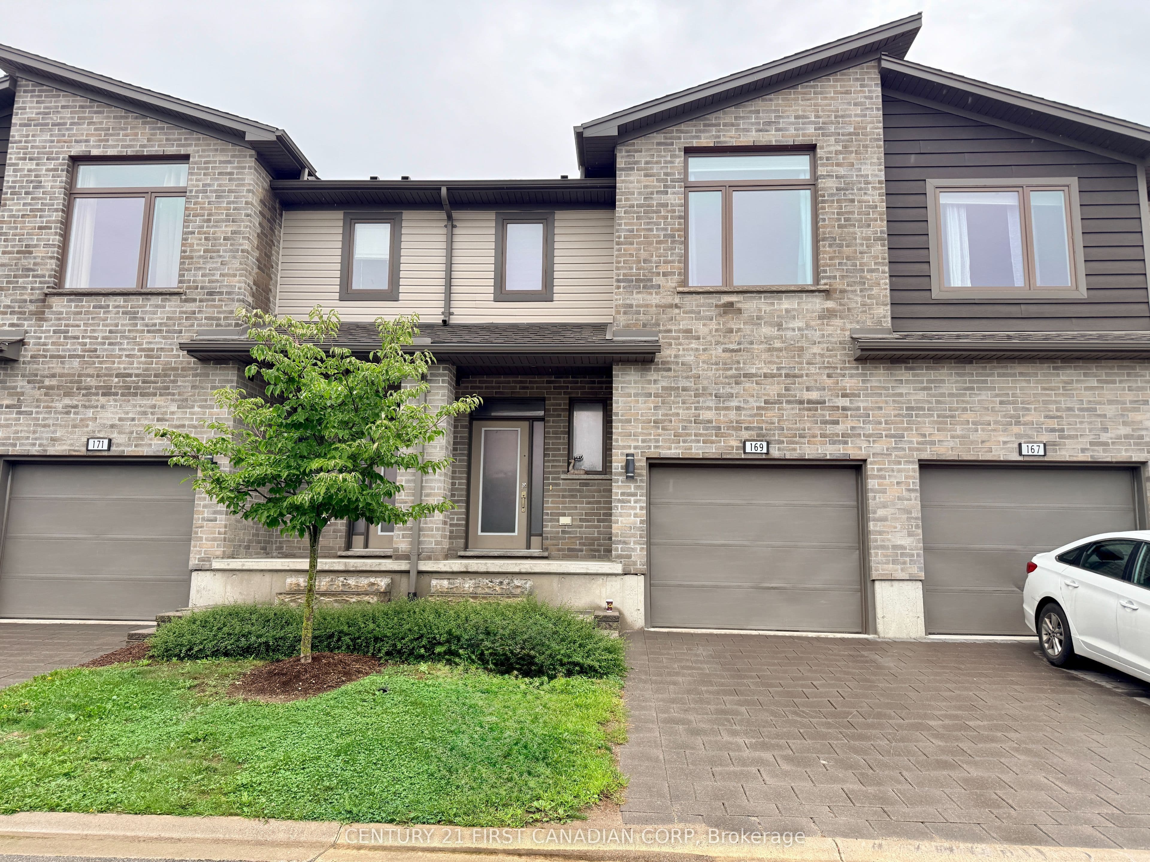 1960 Dalmagary Road 169, London North, ON N6G 0T8