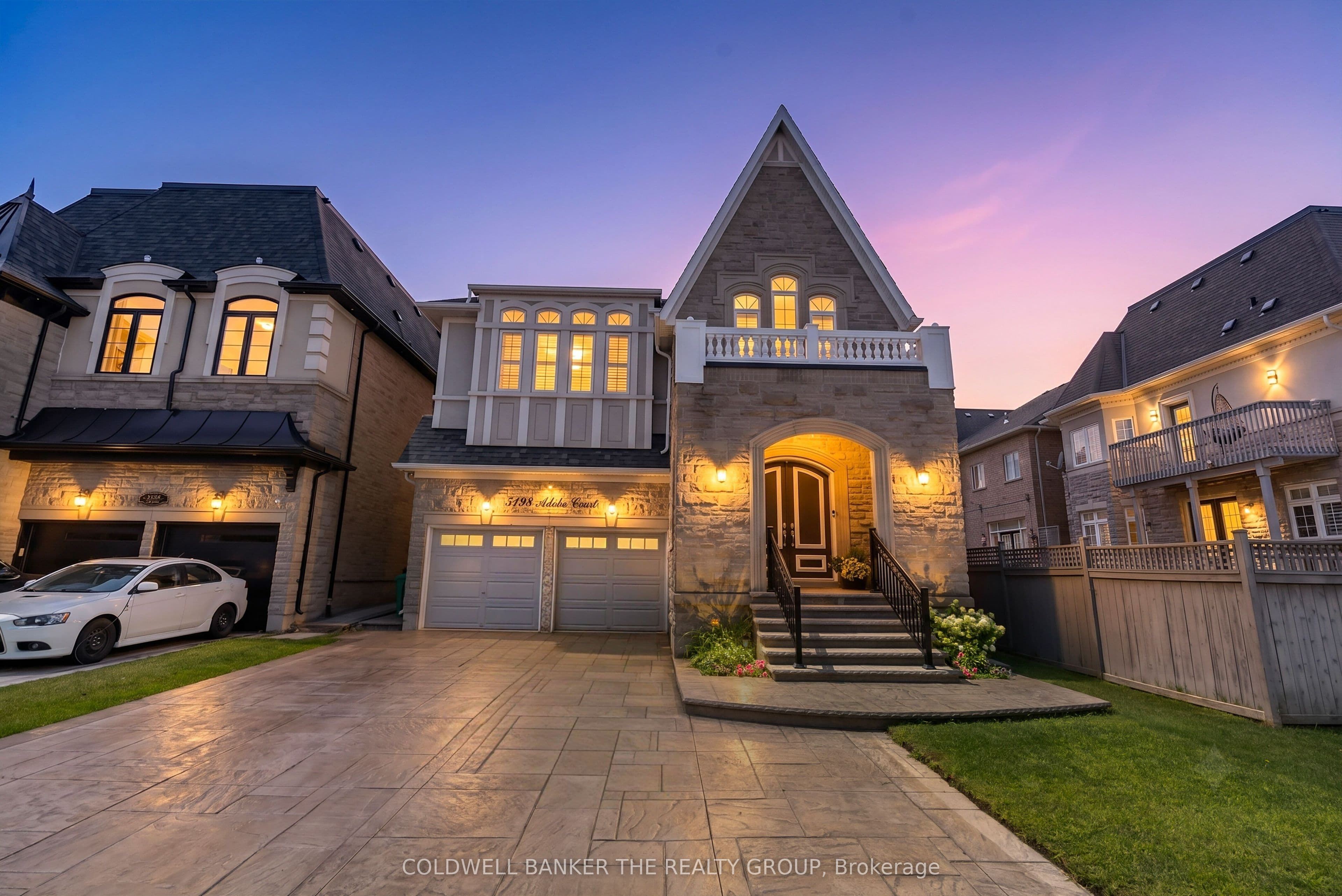 5198 Adobe Court, Mississauga, ON L5M 0K8
