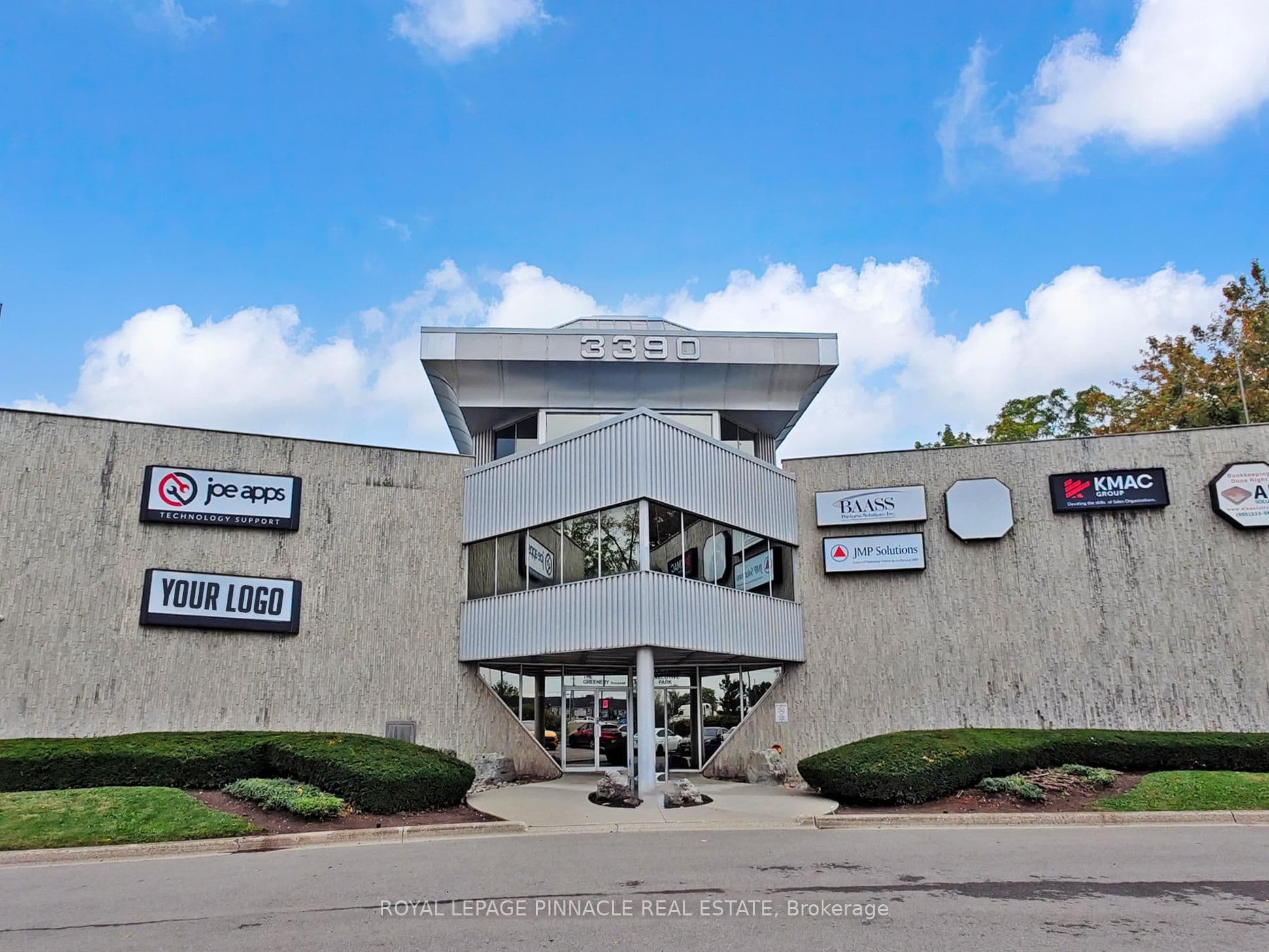 3390 South Service Road 302-05, Burlington, ON L7N 3J5