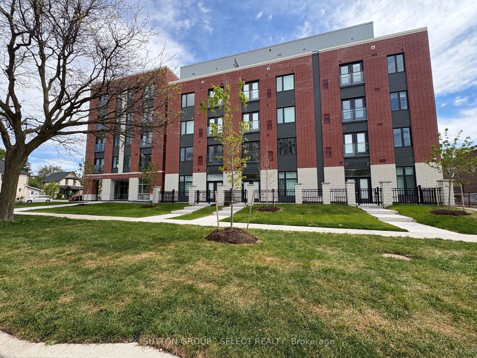 351 Hill Street 409, London East, ON N6B 2M1